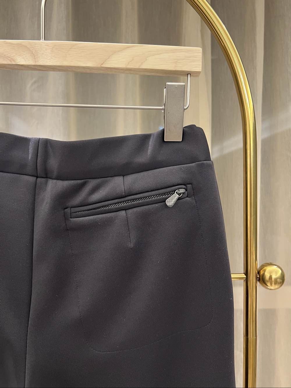 Bottega Veneta Bottega Veneta Solid Black Pants Size 38 Size 26" / US 2 / IT 38 - 5 Thumbnail