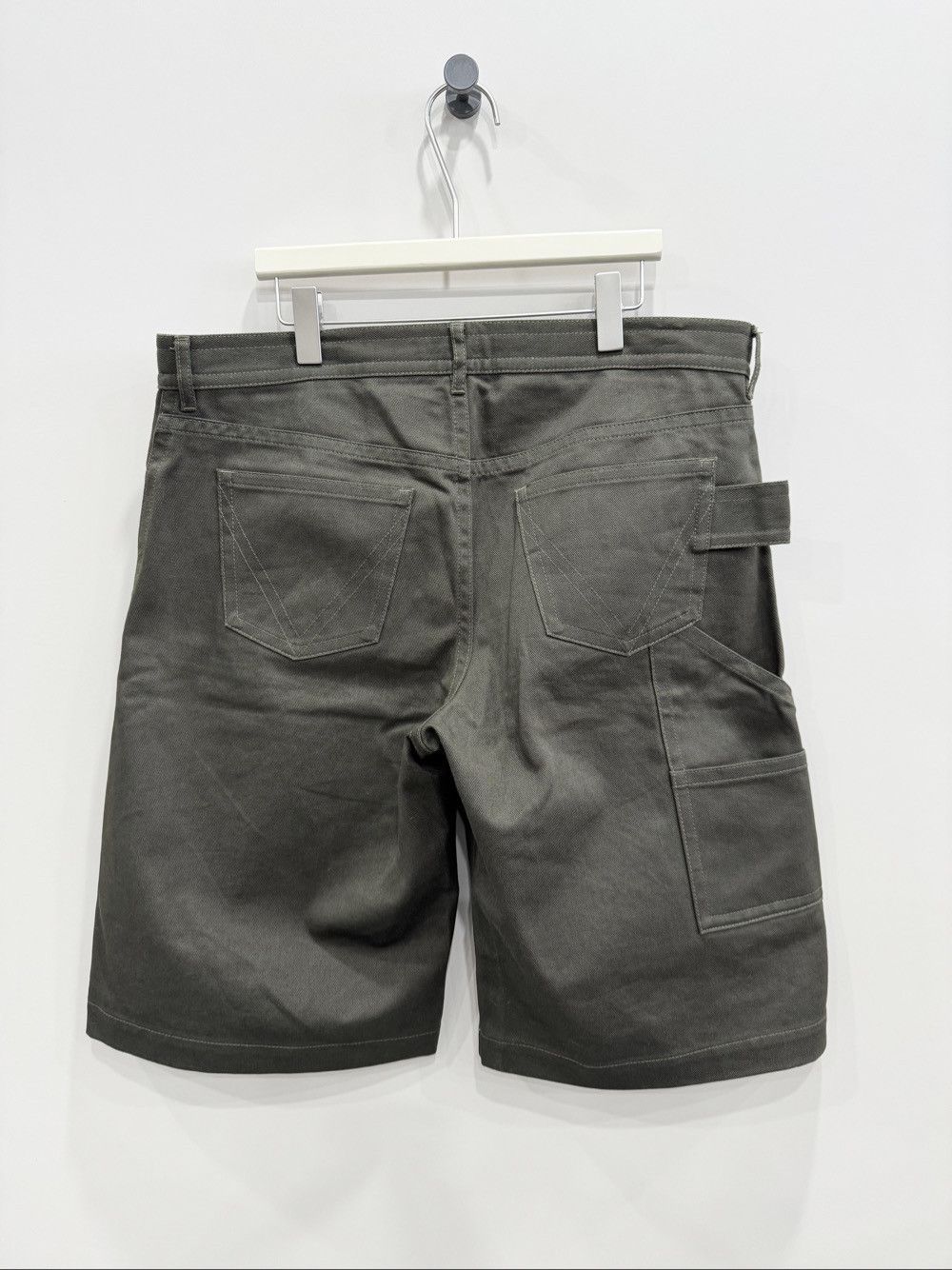 Bottega Veneta Bottega Veneta Utility Shorts Size 54 Size US 38 / EU 54 - 2 Thumbnail