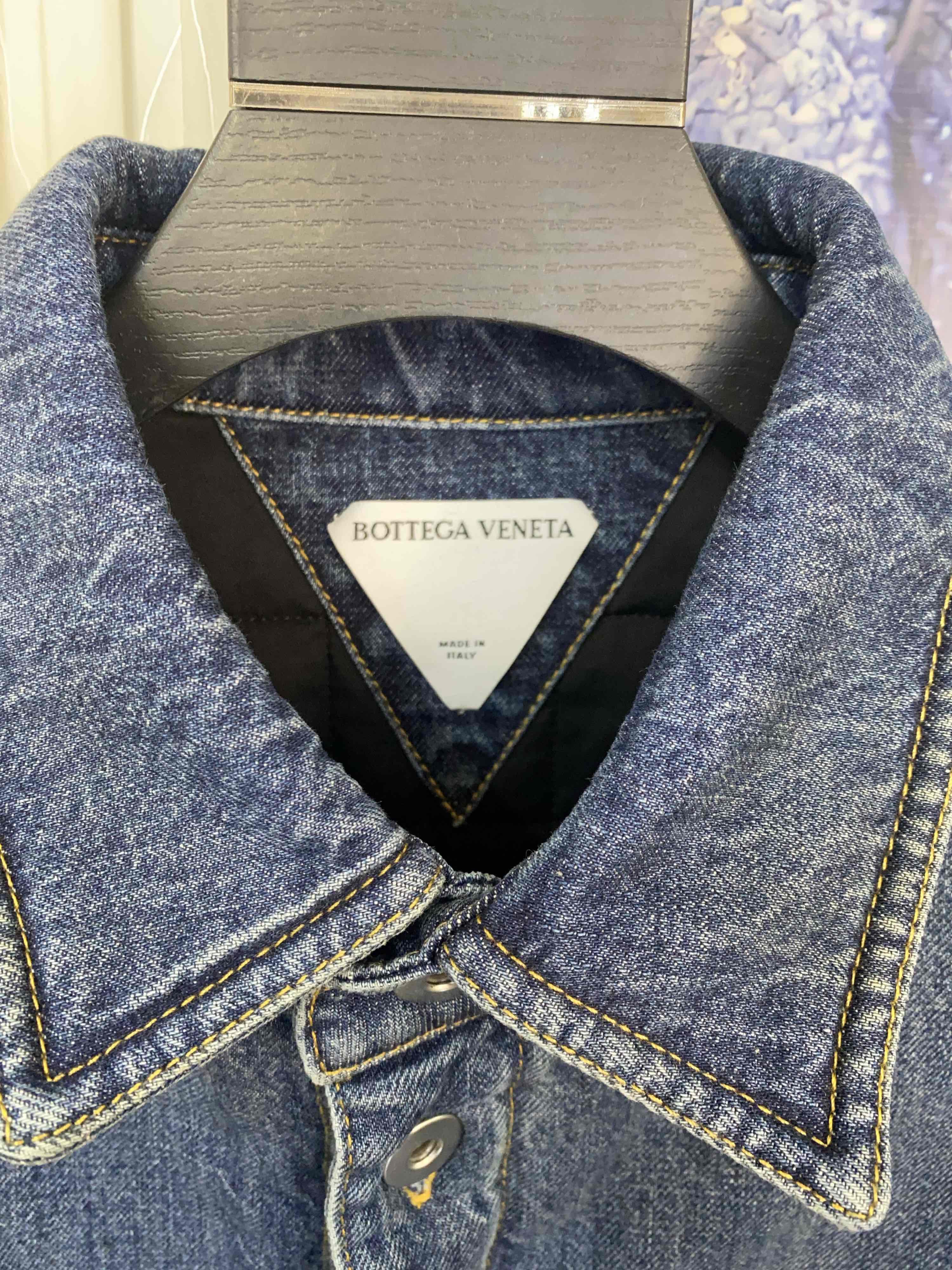 Bottega Veneta Bottega Veneta Washed Denim Jacket Size 48 Size US M / EU 48-50 / 2 - 3 Thumbnail