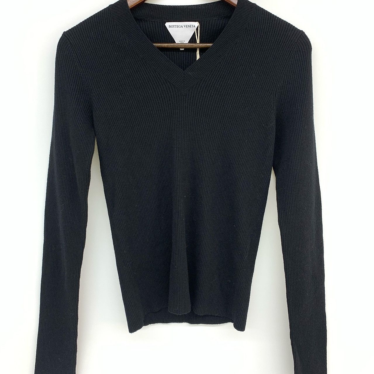 Bottega Veneta Bottega Veneta Ribbed V-Neck Sweater Size S Size S / US 4 / IT 40 - 6 Thumbnail