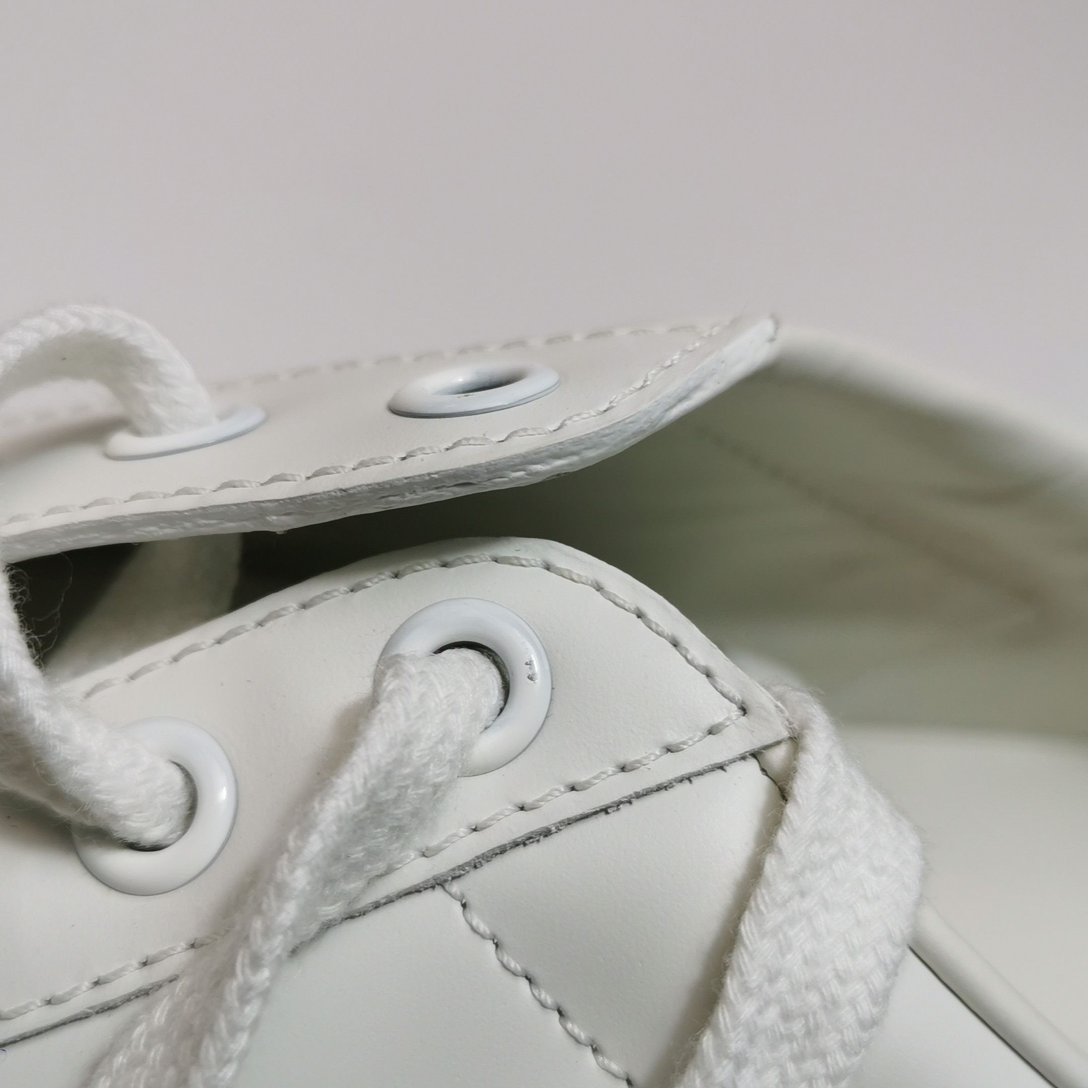 Gucci Gucci Women 9-5 Lowtop Sneakers Size US 9.5 / IT 39.5 - 10 Thumbnail