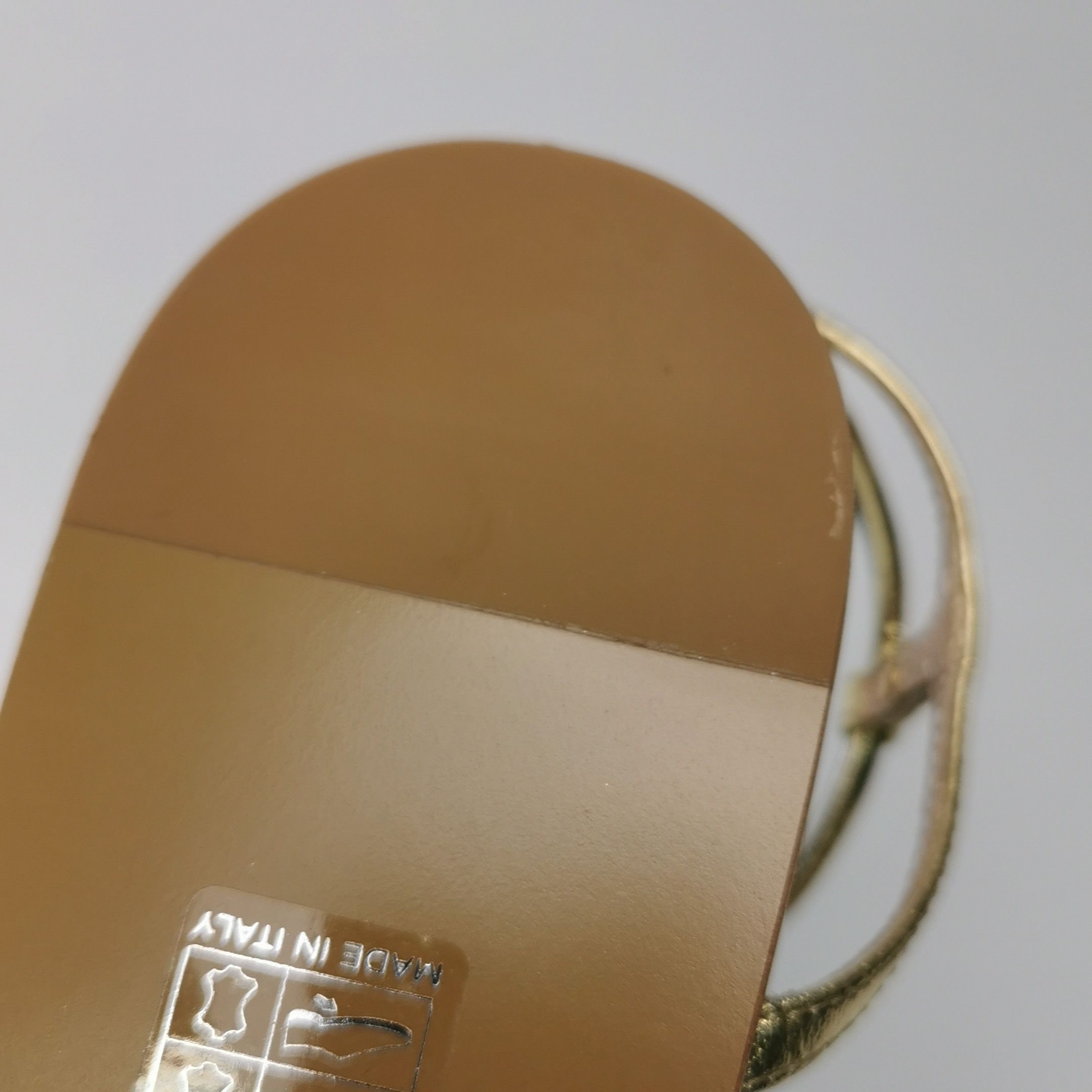 Gucci Gucci Women 5-5 Sandals Size US 5.5 / IT 35.5 - 8 Thumbnail