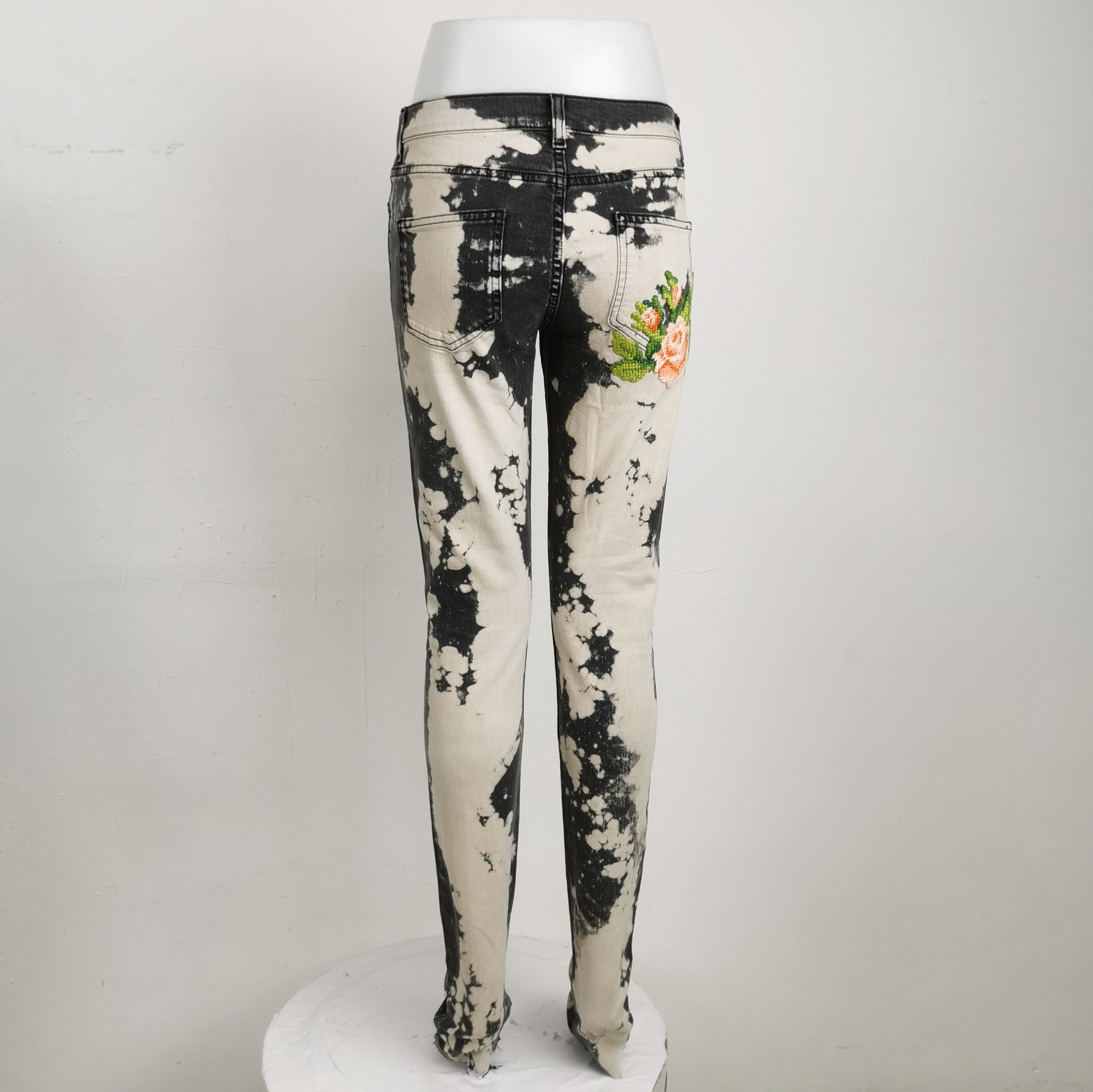 Gucci Gucci Women 26 Pants Size 26" / US 2 / IT 38 - 2 Thumbnail