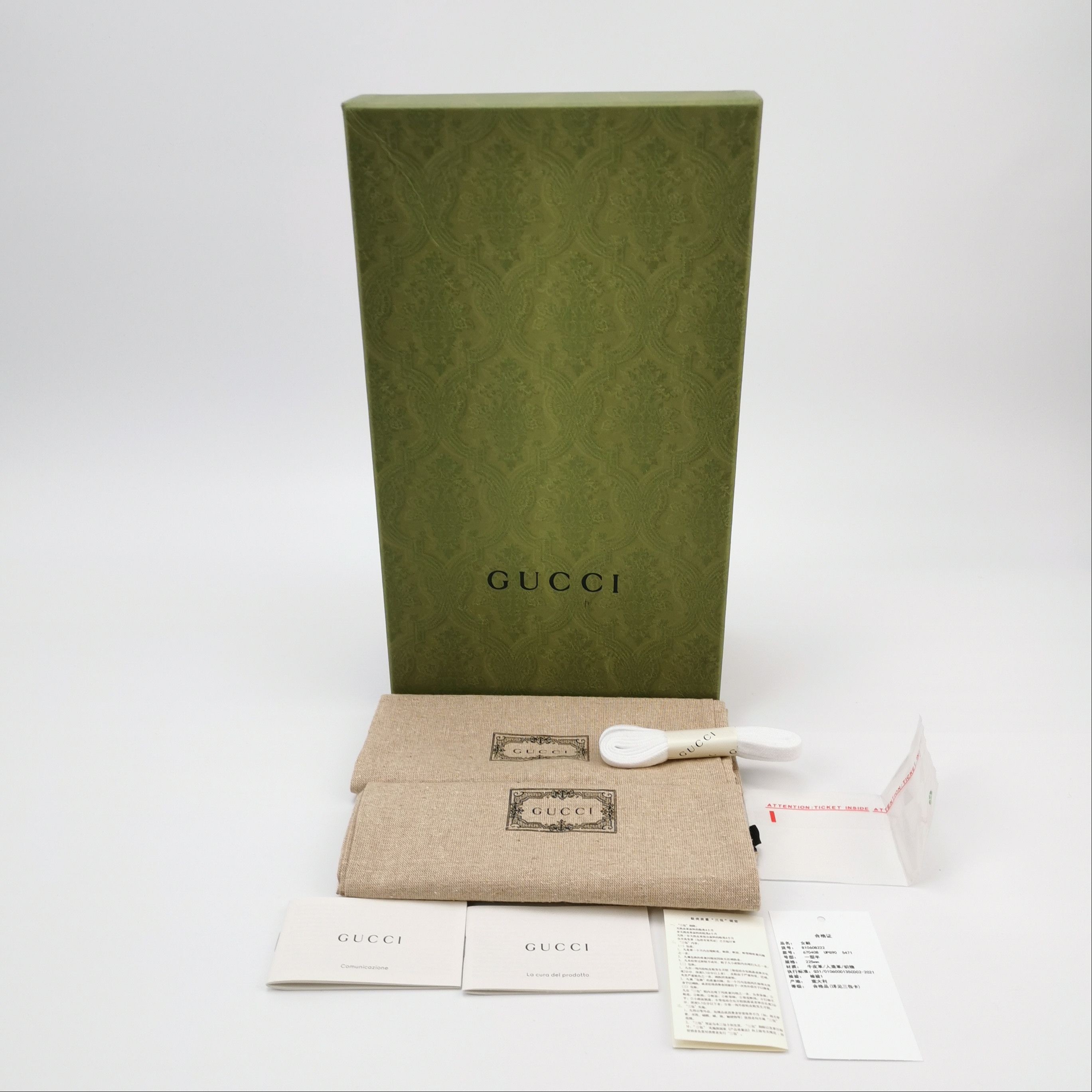 Gucci Gucci Women 5 Lowtop Sneakers Size US 5 / IT 35 - 6 Thumbnail