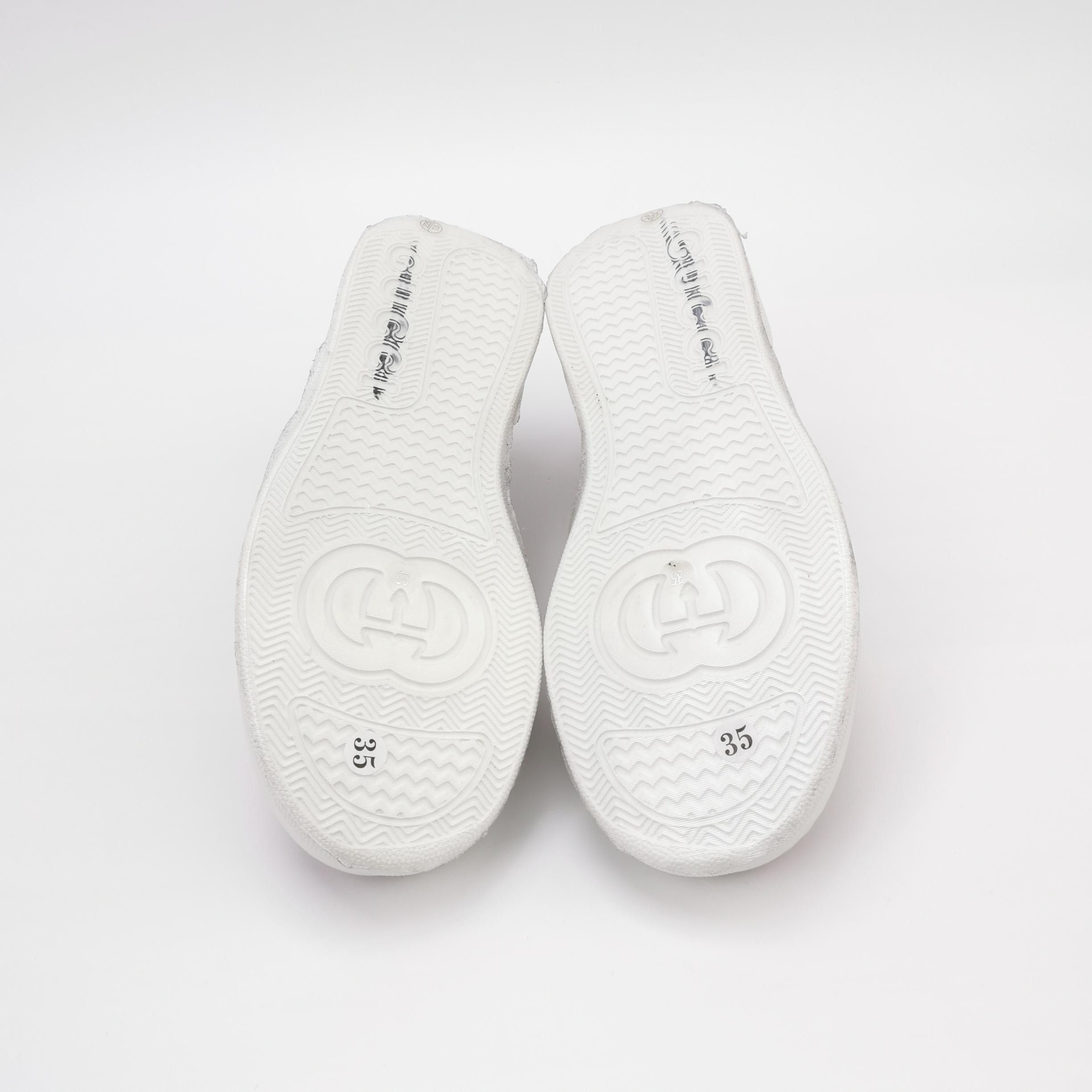 Gucci Gucci Women 5 Lowtop Sneakers Size US 5 / IT 35 - 5 Thumbnail