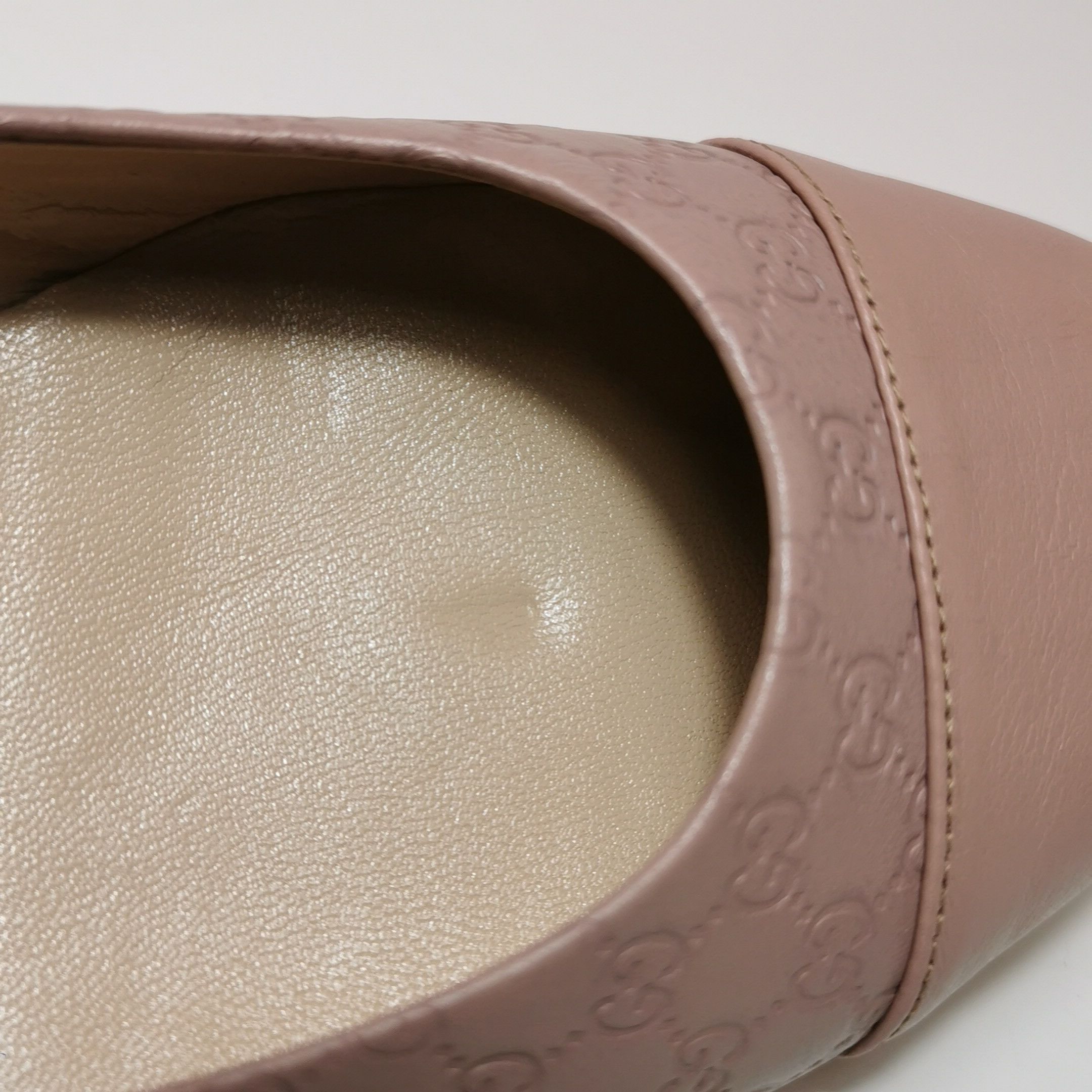 Gucci Gucci Women 8 Flats Size US 8 / IT 38 - 9 Thumbnail