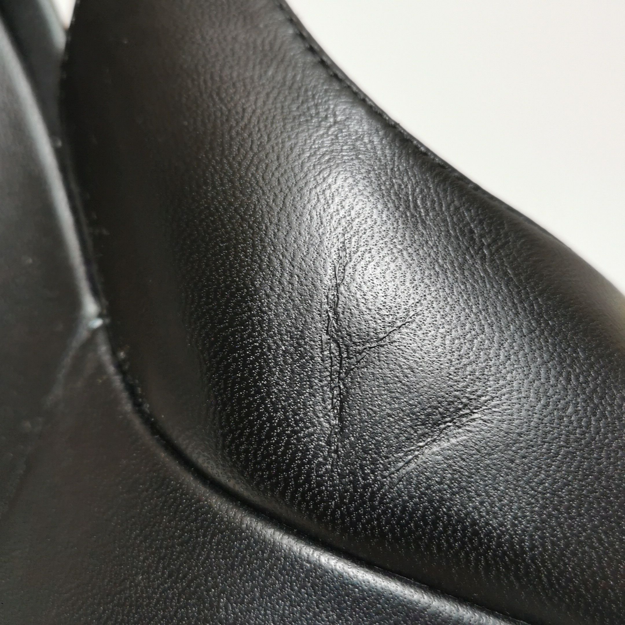 Gucci Gucci Women 8-5 Heels Size US 8.5 / IT 38.5 - 13 Thumbnail