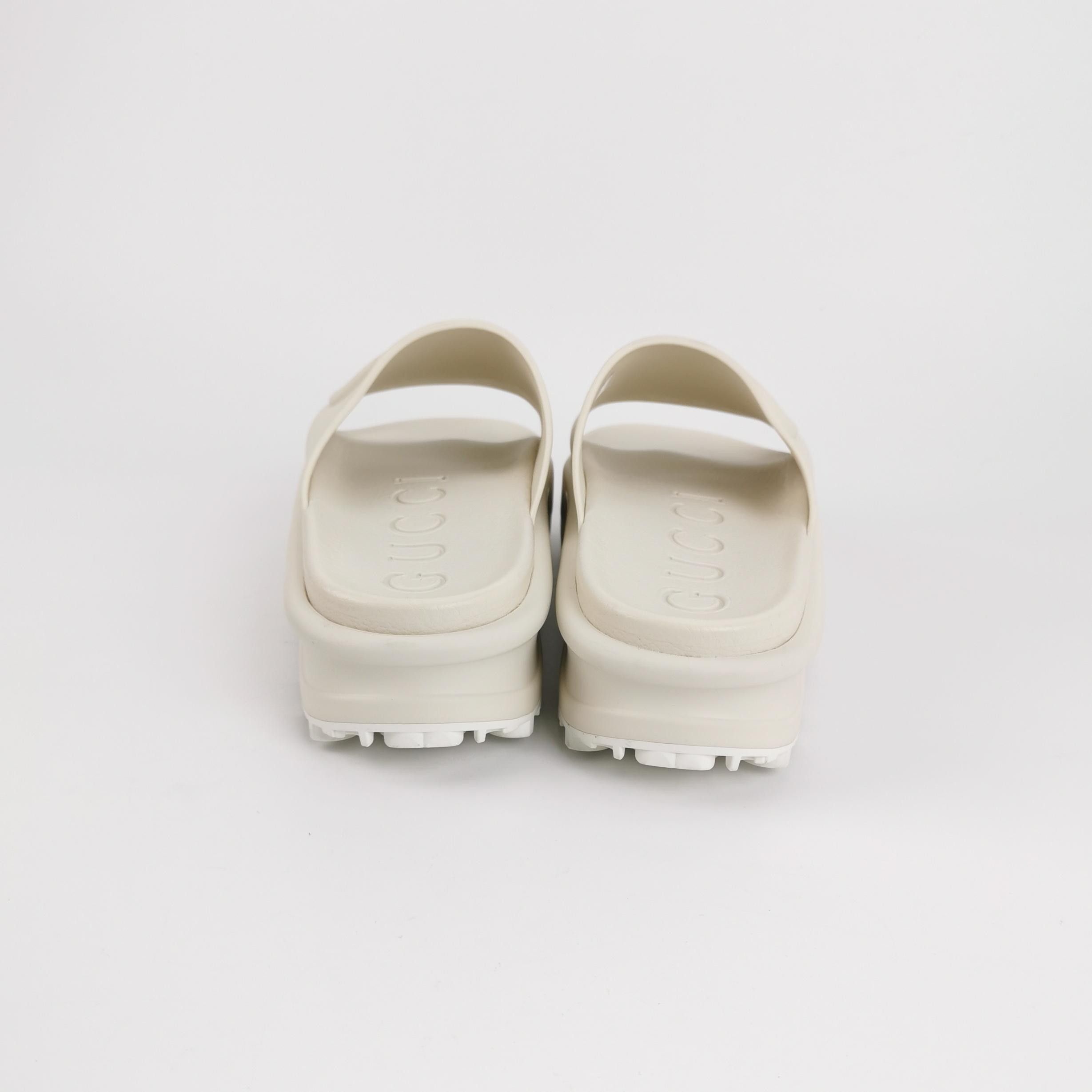 Gucci Gucci Women 10 Sandals Size US 10 / IT 40 - 4 Thumbnail