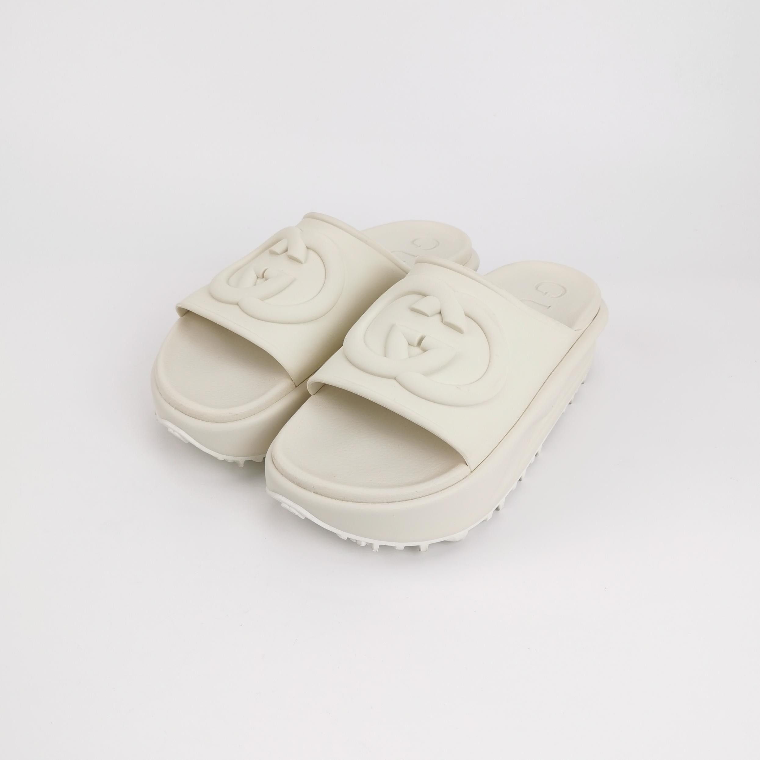 Gucci Gucci Women 10 Sandals Size US 10 / IT 40 - 2 Thumbnail