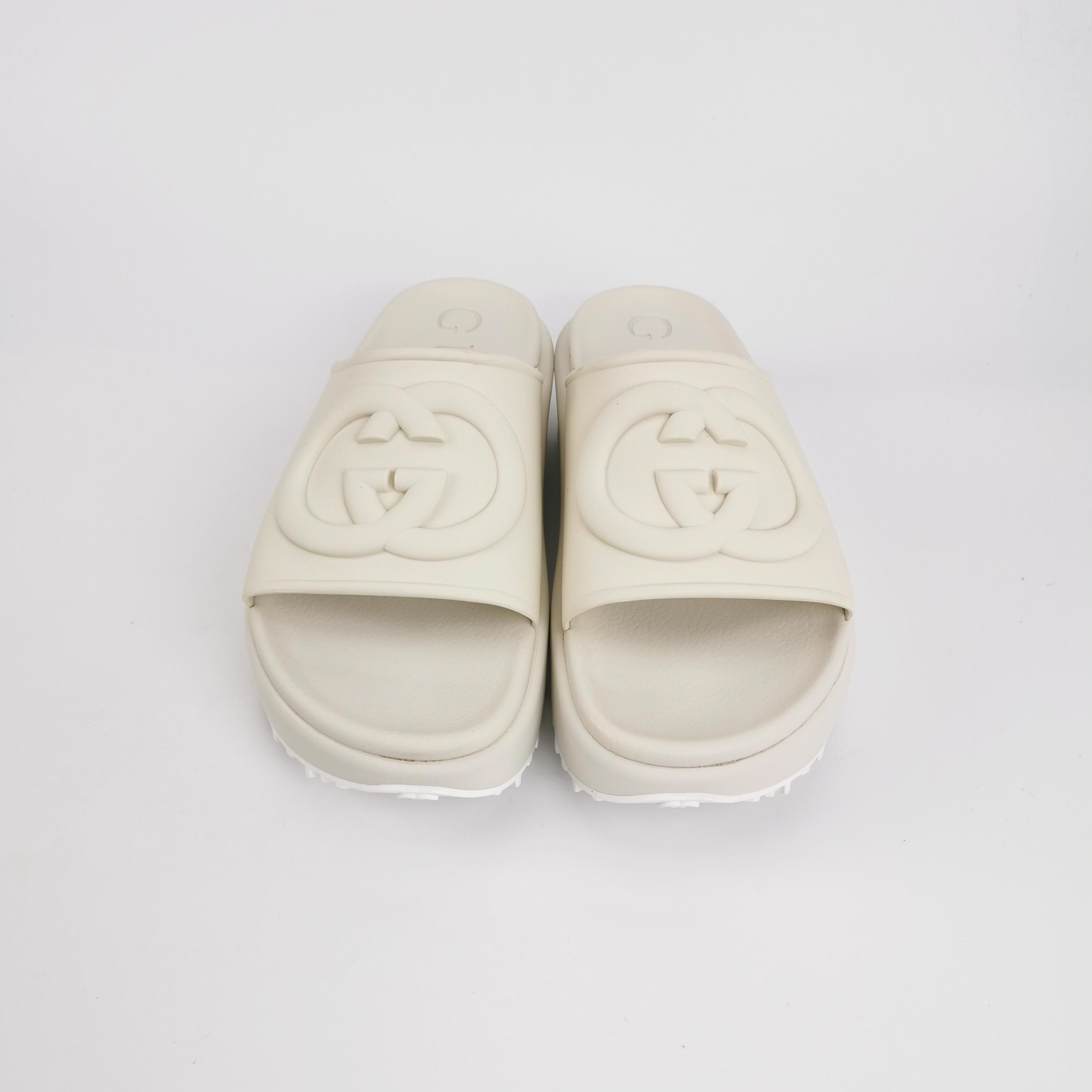Gucci Gucci Women 10 Sandals Size US 10 / IT 40 - 3 Thumbnail