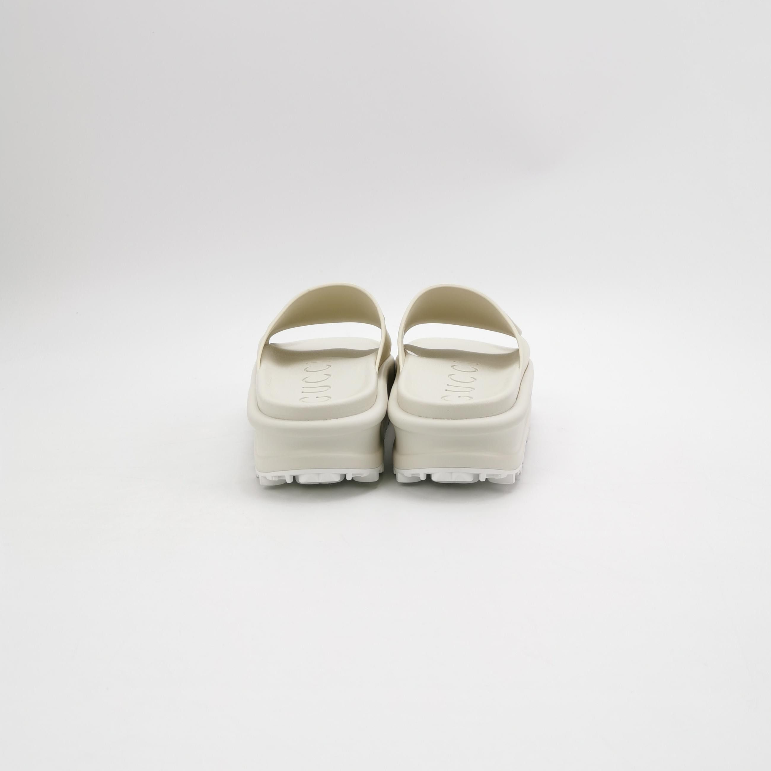 Gucci Gucci Women 6 Sandals Size US 6 / IT 36 - 4 Thumbnail