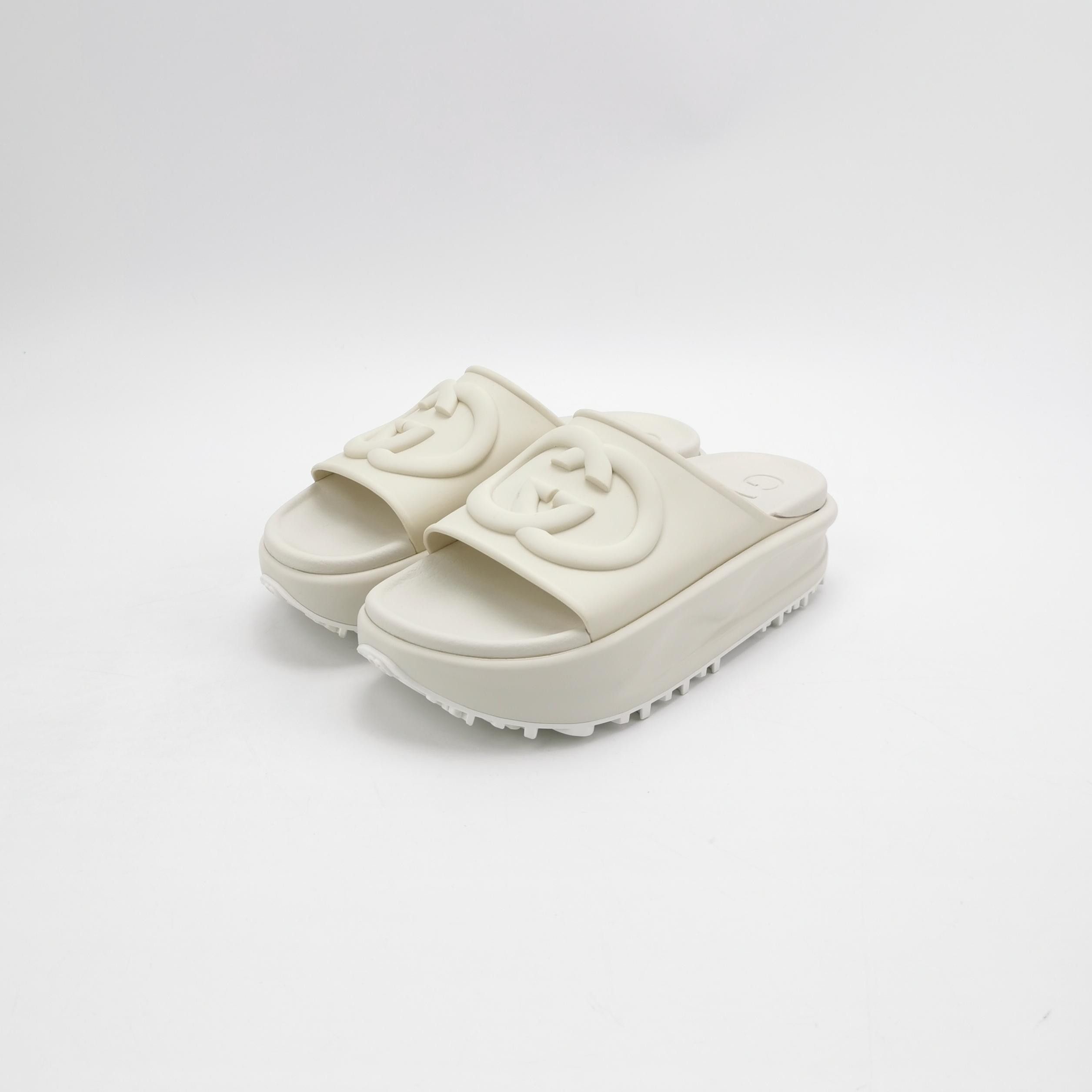 Gucci Gucci Women 7 Sandals Size US 7 / IT 37 - 2 Thumbnail
