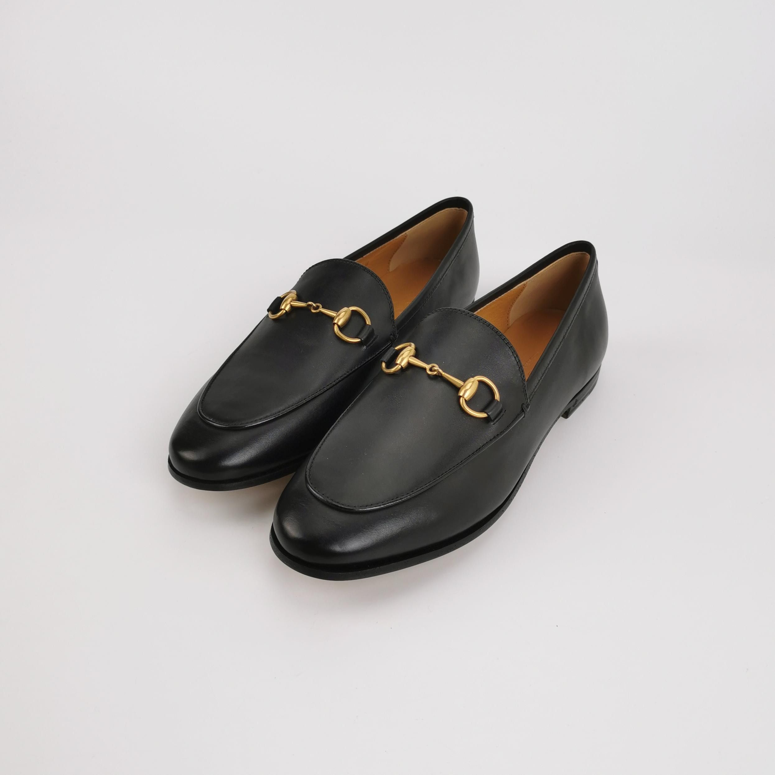 Gucci Gucci Women 5 Lowtop Sneakers Size US 5 / IT 35 - 2 Thumbnail