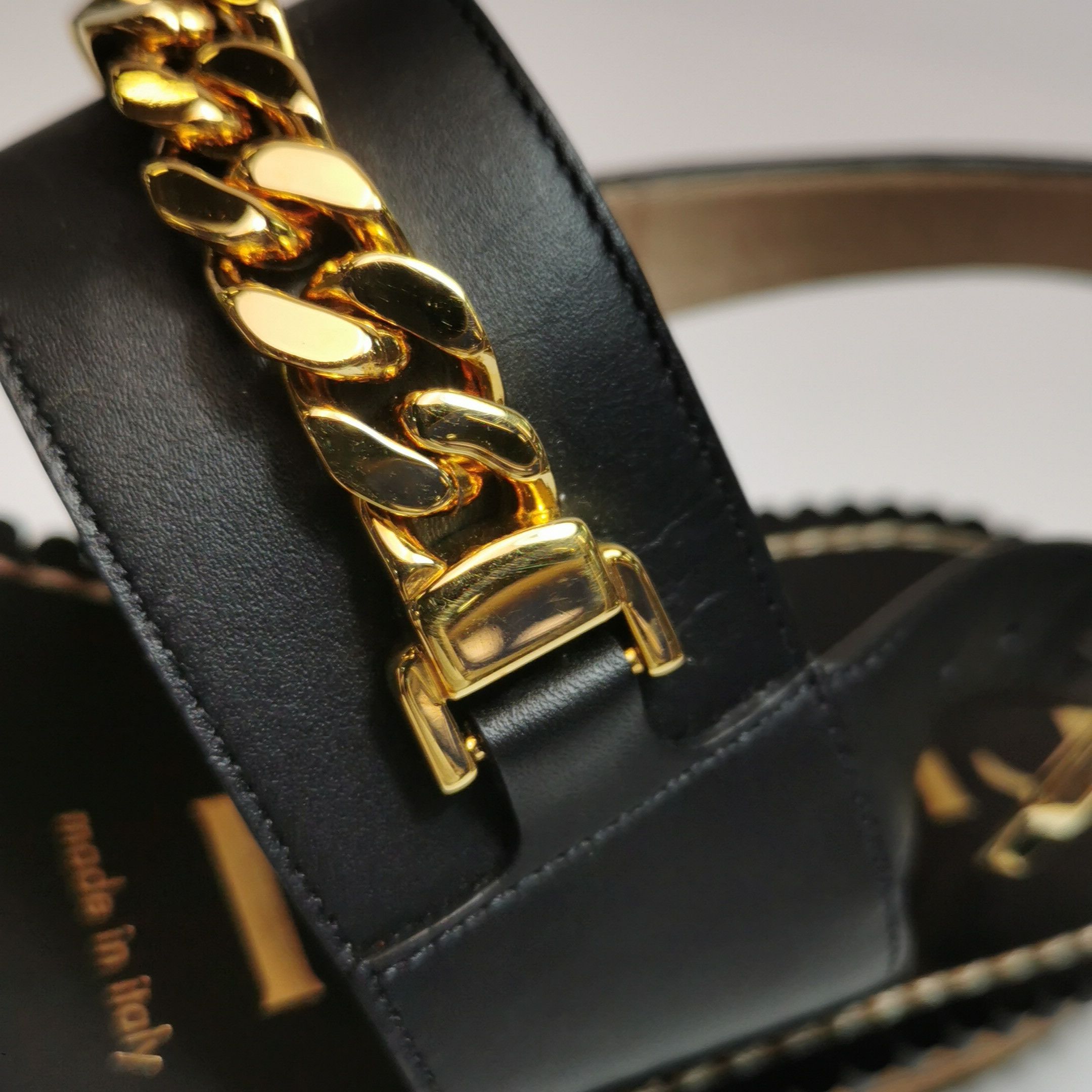 Gucci Gucci Women 5-5 Sandals Size US 5.5 / IT 35.5 - 10 Thumbnail