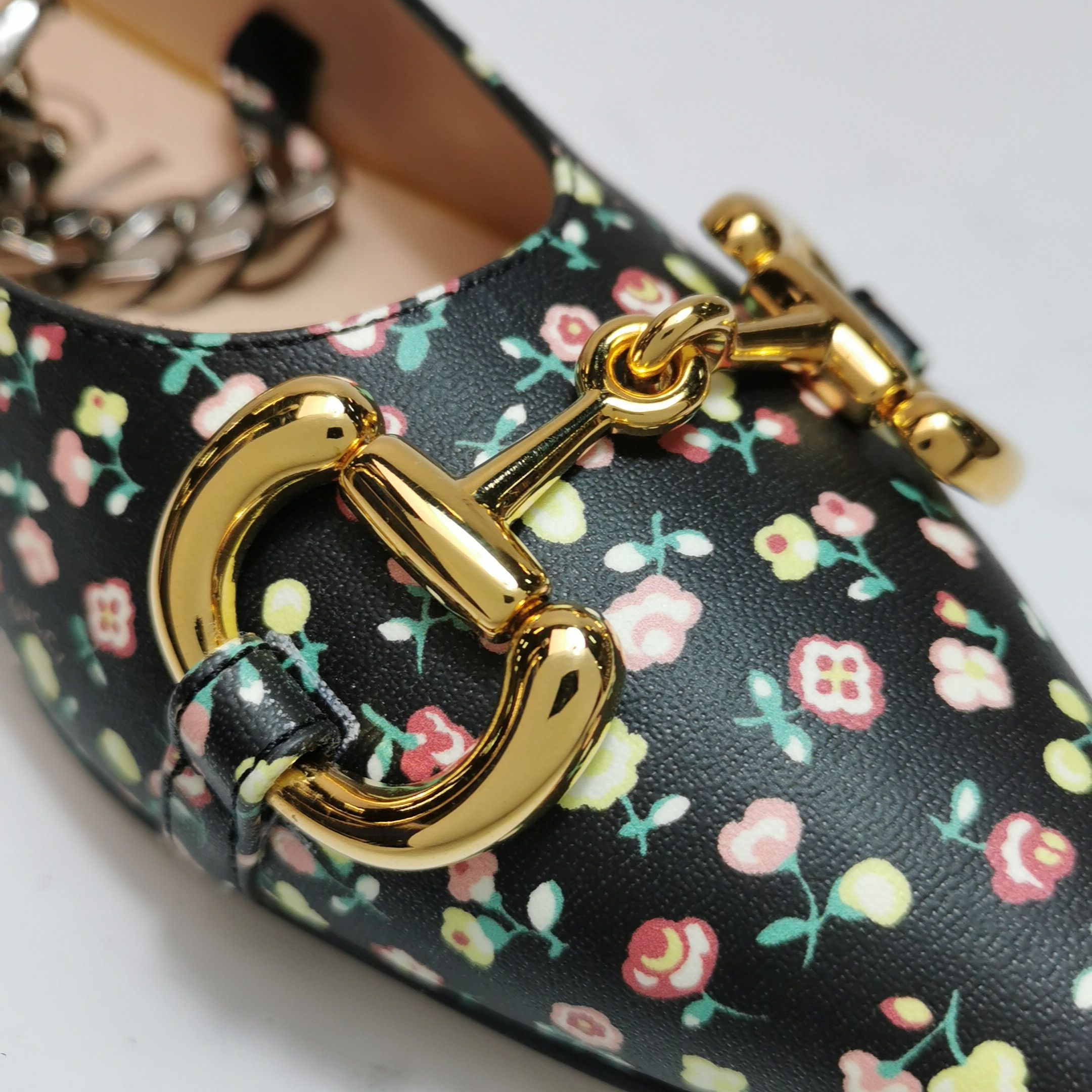 Gucci Gucci Women 8 Flats Size US 8 / IT 38 - 10 Thumbnail