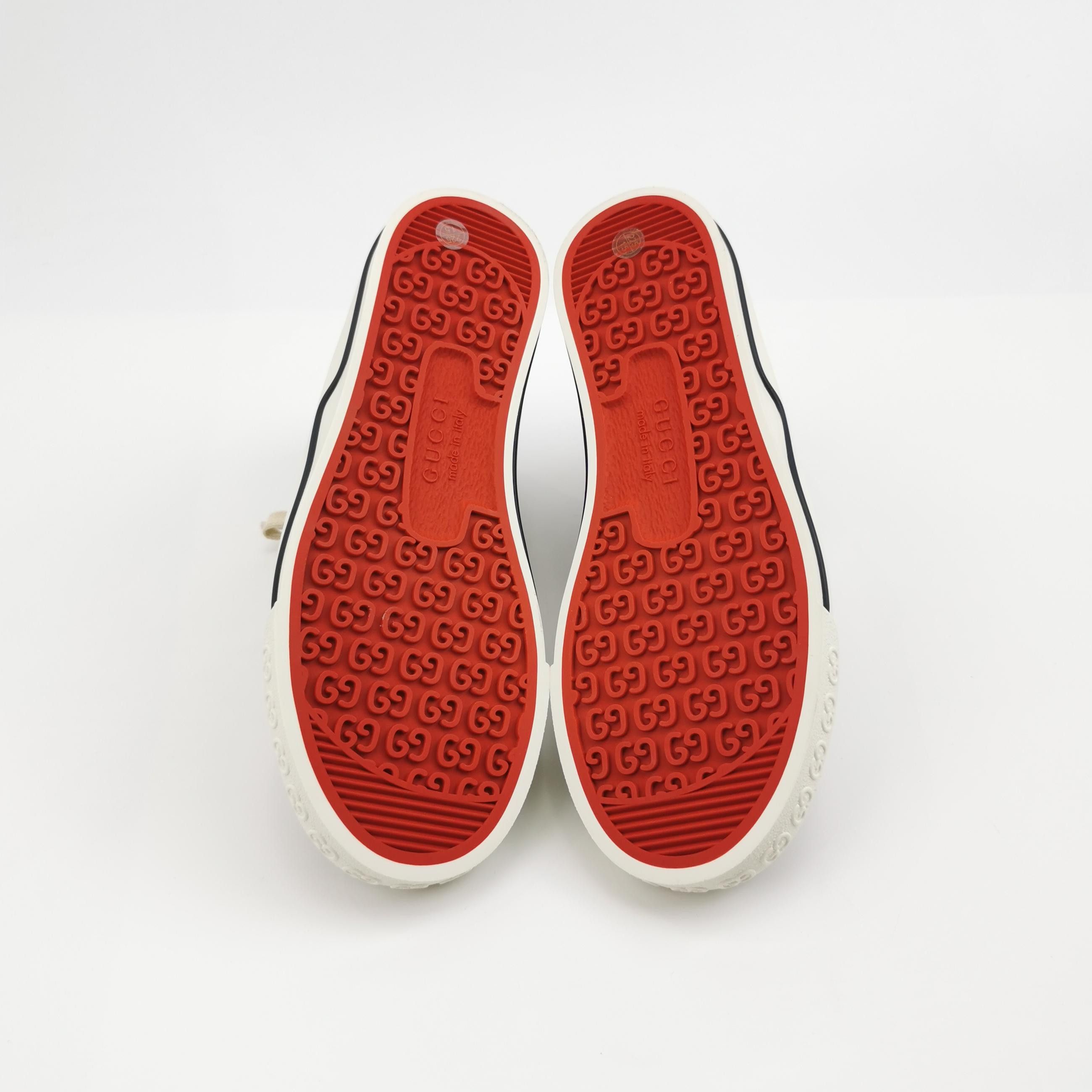 Gucci Gucci Women 5 Lowtop Sneakers Size US 5 / IT 35 - 5 Thumbnail