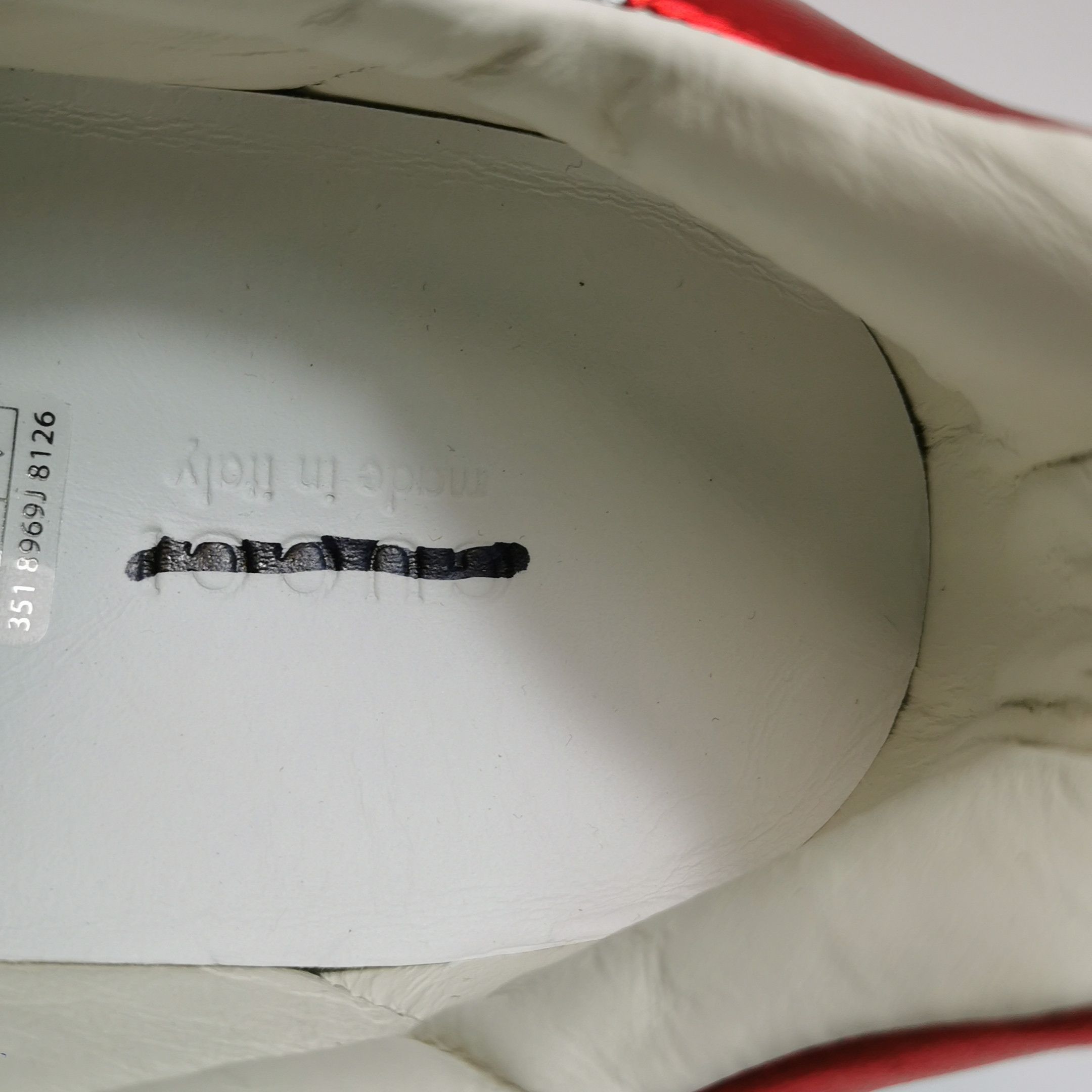 Gucci Gucci Women 7 Lowtop Sneakers Size US 7 / IT 37 - 10 Thumbnail
