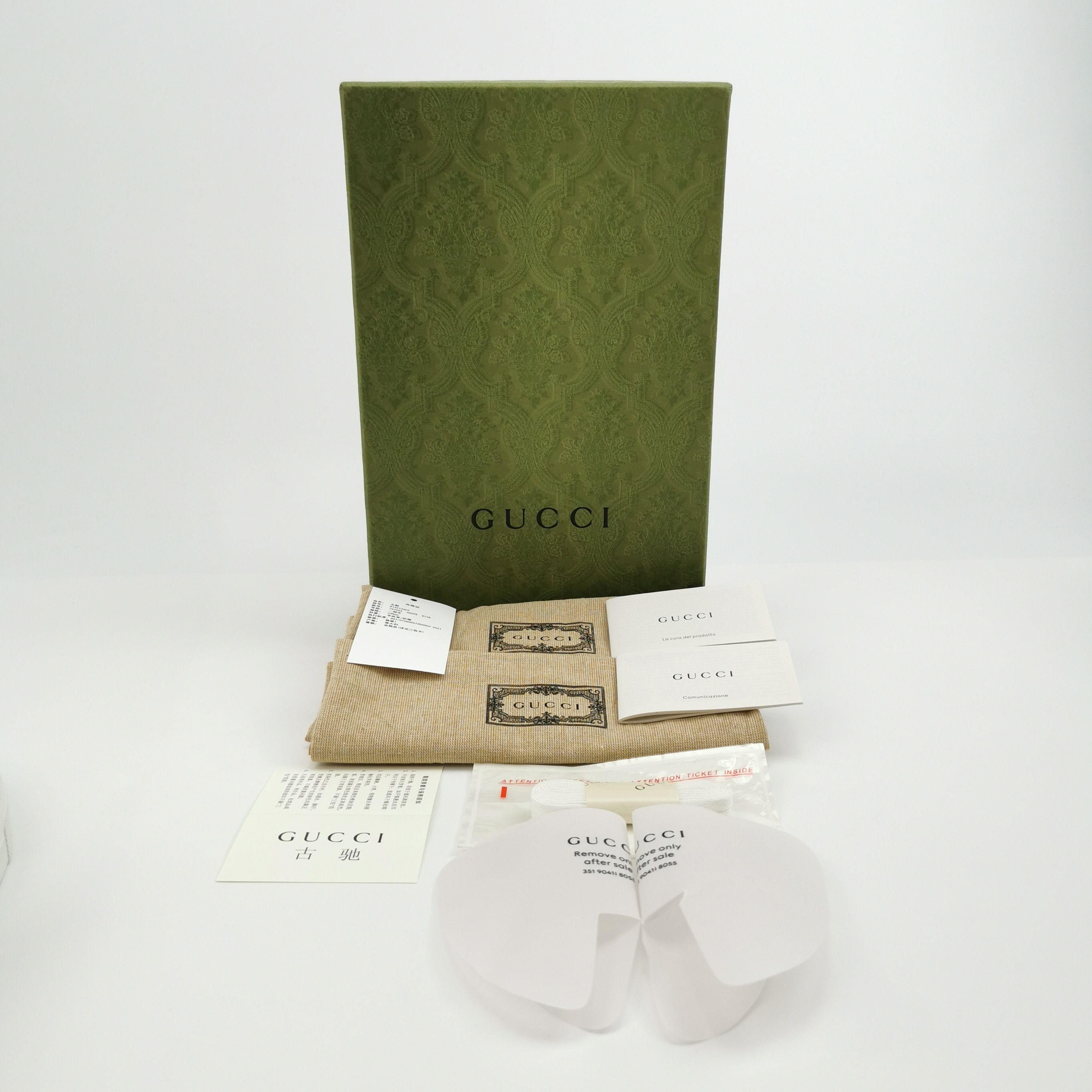 Gucci Gucci Women 7 Lowtop Sneakers Size US 7 / IT 37 - 6 Thumbnail