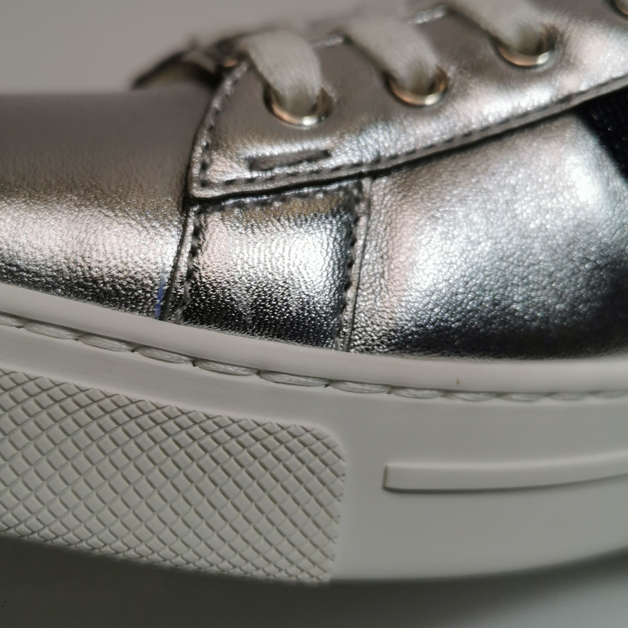 Gucci Gucci Women 7 Lowtop Sneakers Size US 7 / IT 37 - 7 Thumbnail