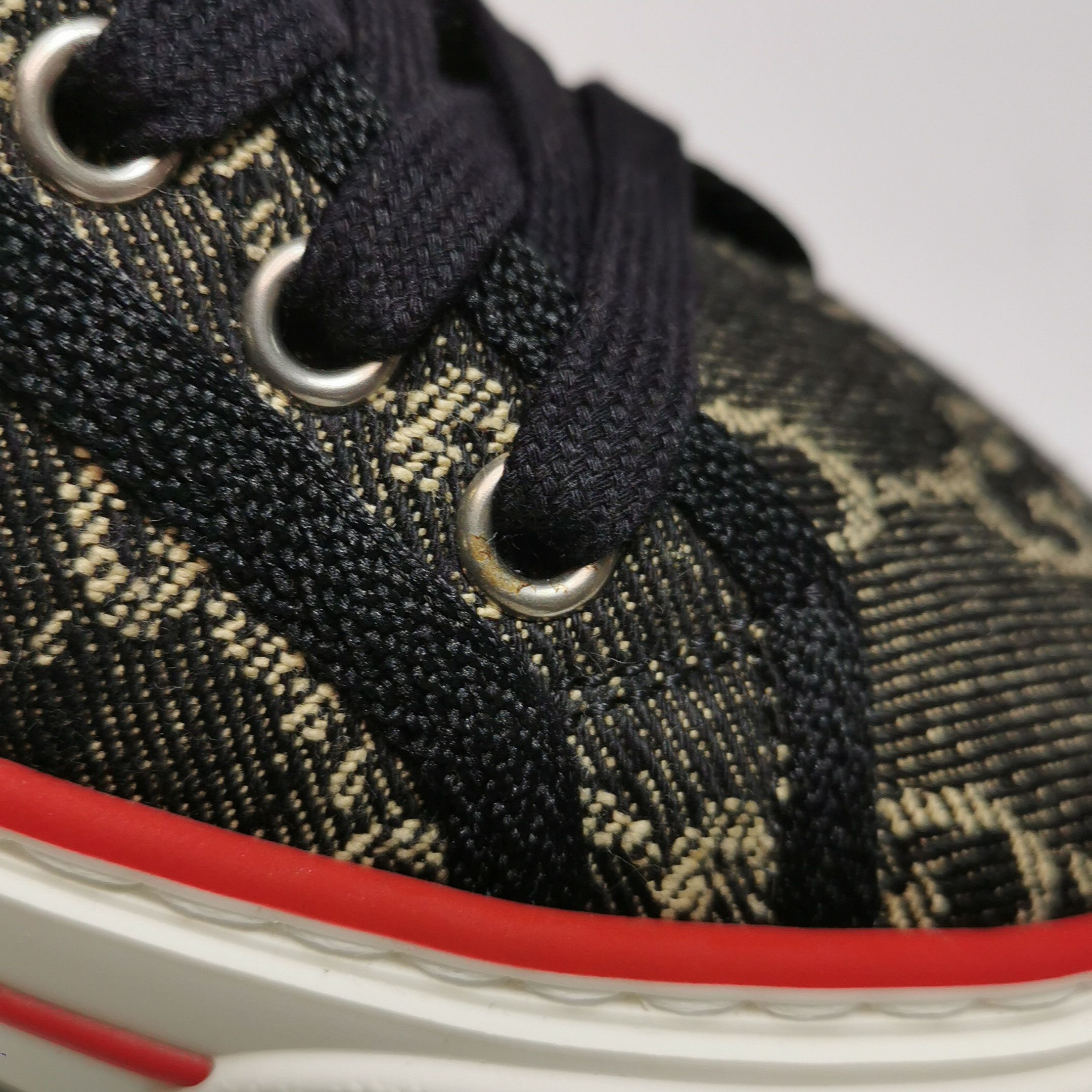 Gucci Gucci Women 5-5 Lowtop Sneakers Size US 5.5 / IT 35.5 - 7 Thumbnail