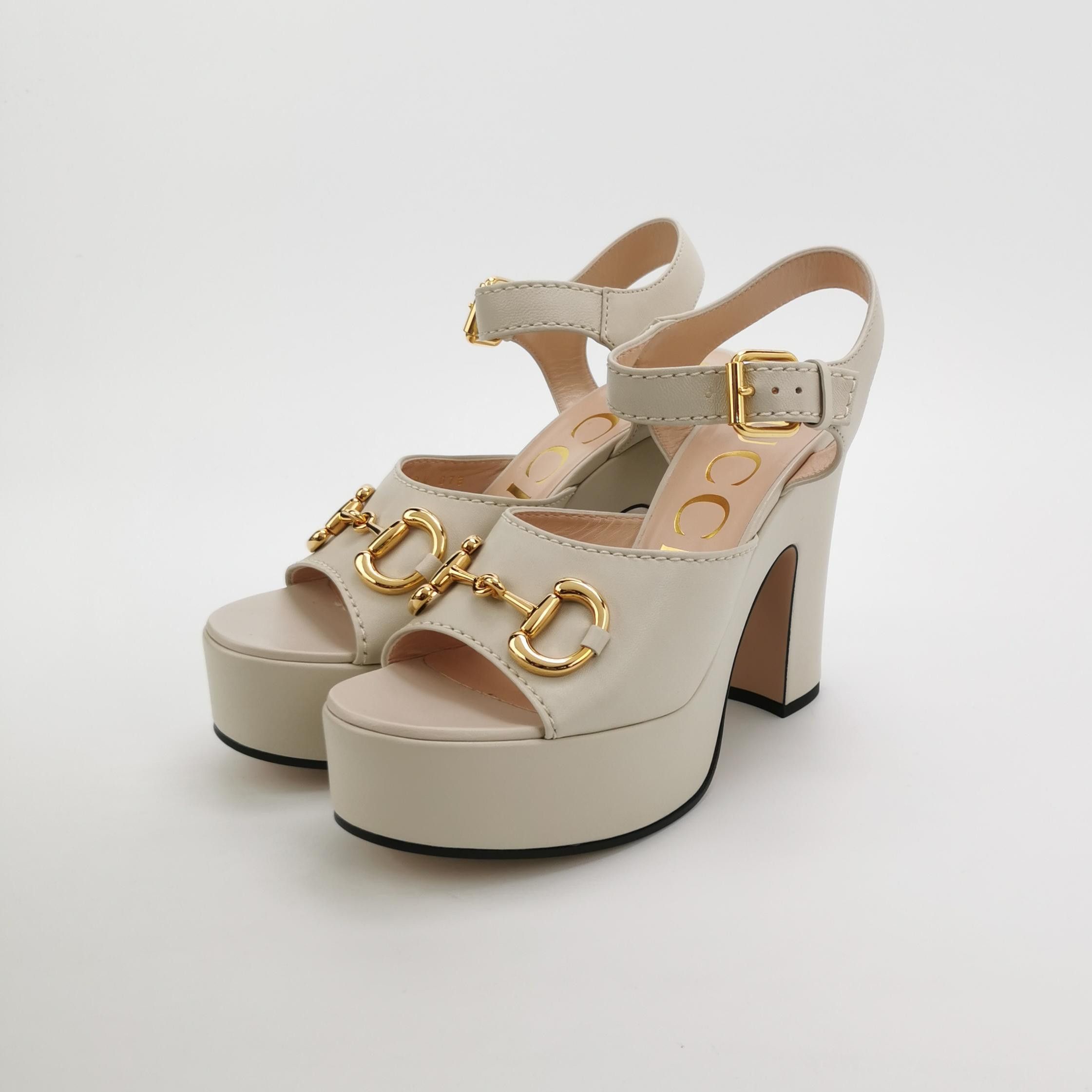 Gucci Gucci Women 8-5 Sandals Size US 8.5 / IT 38.5 - 2 Thumbnail