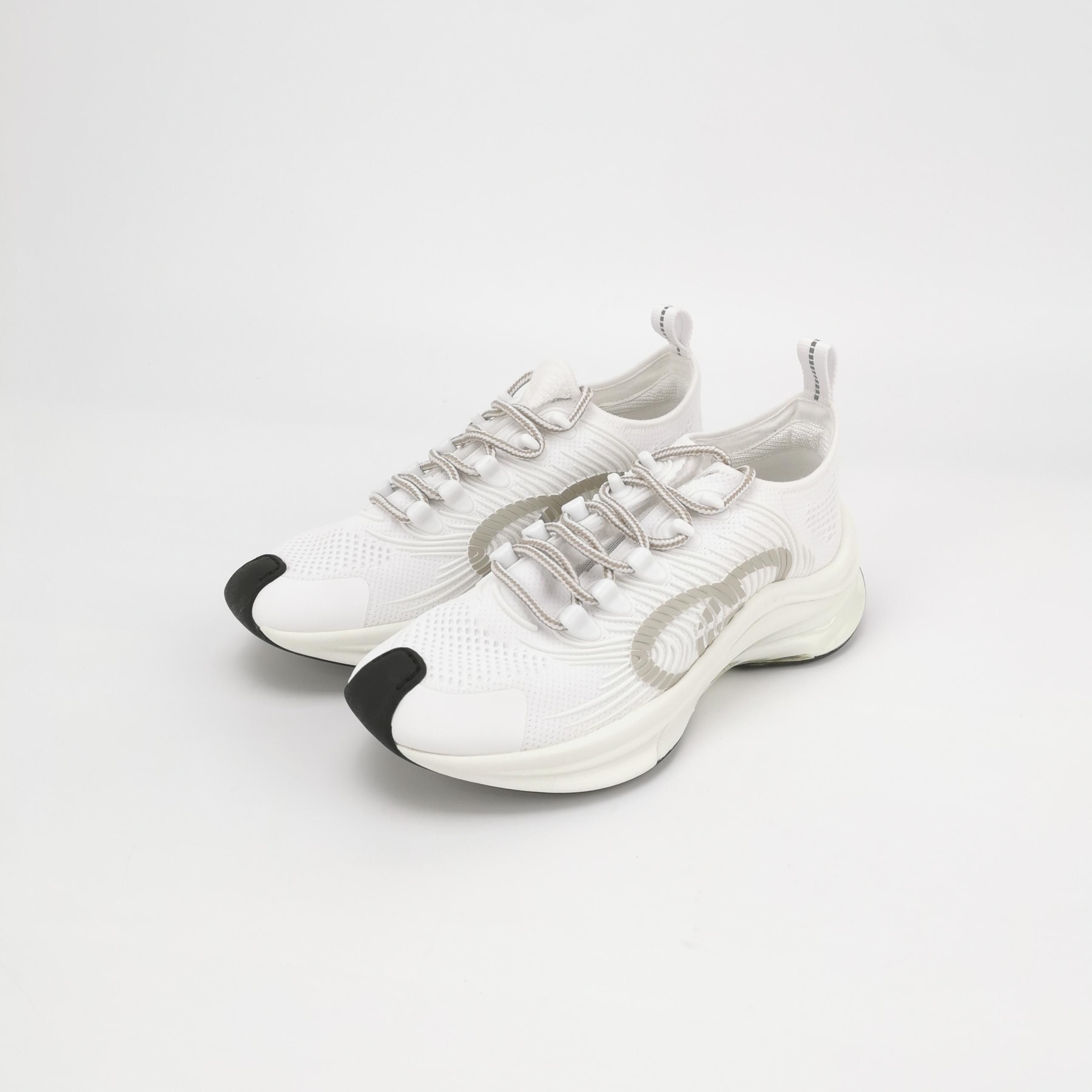 Gucci Gucci Women 5-5 Lowtop Sneakers Size US 5.5 / IT 35.5 - 2 Thumbnail