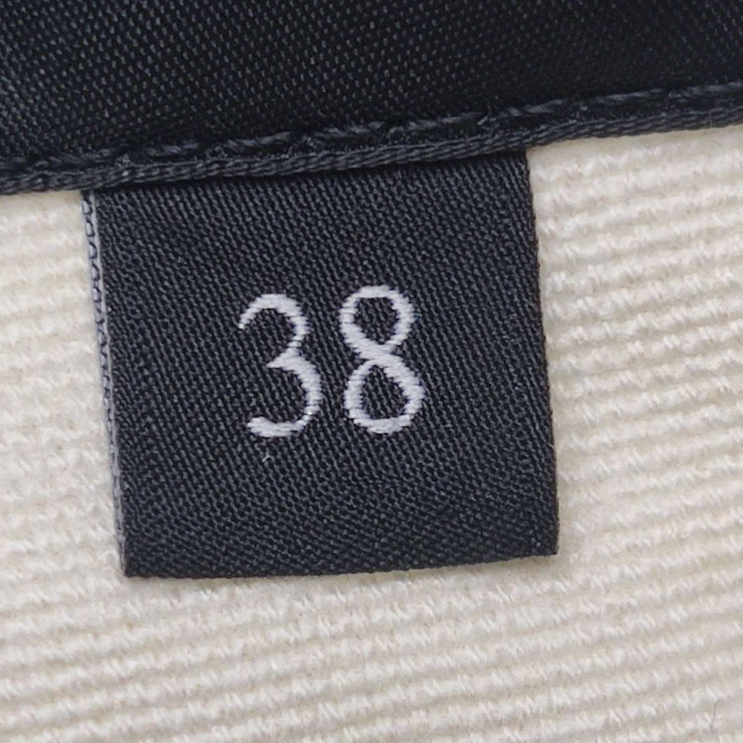 Gucci Gucci Women 38 Shorts Size 38" / US 16 / IT 52 - 5 Thumbnail