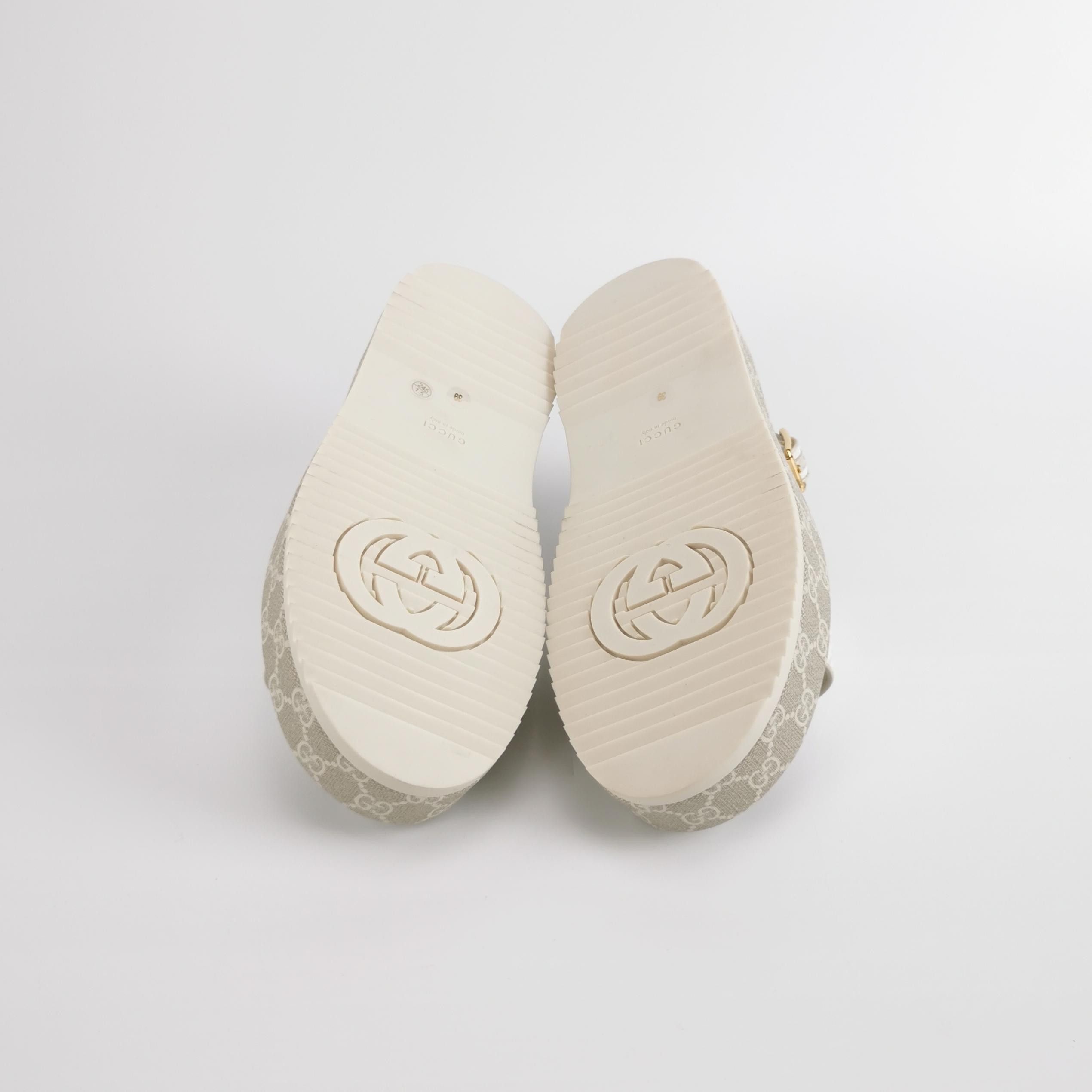 Gucci Gucci Women 9 Sandals Size US 9 / IT 39 - 5 Thumbnail