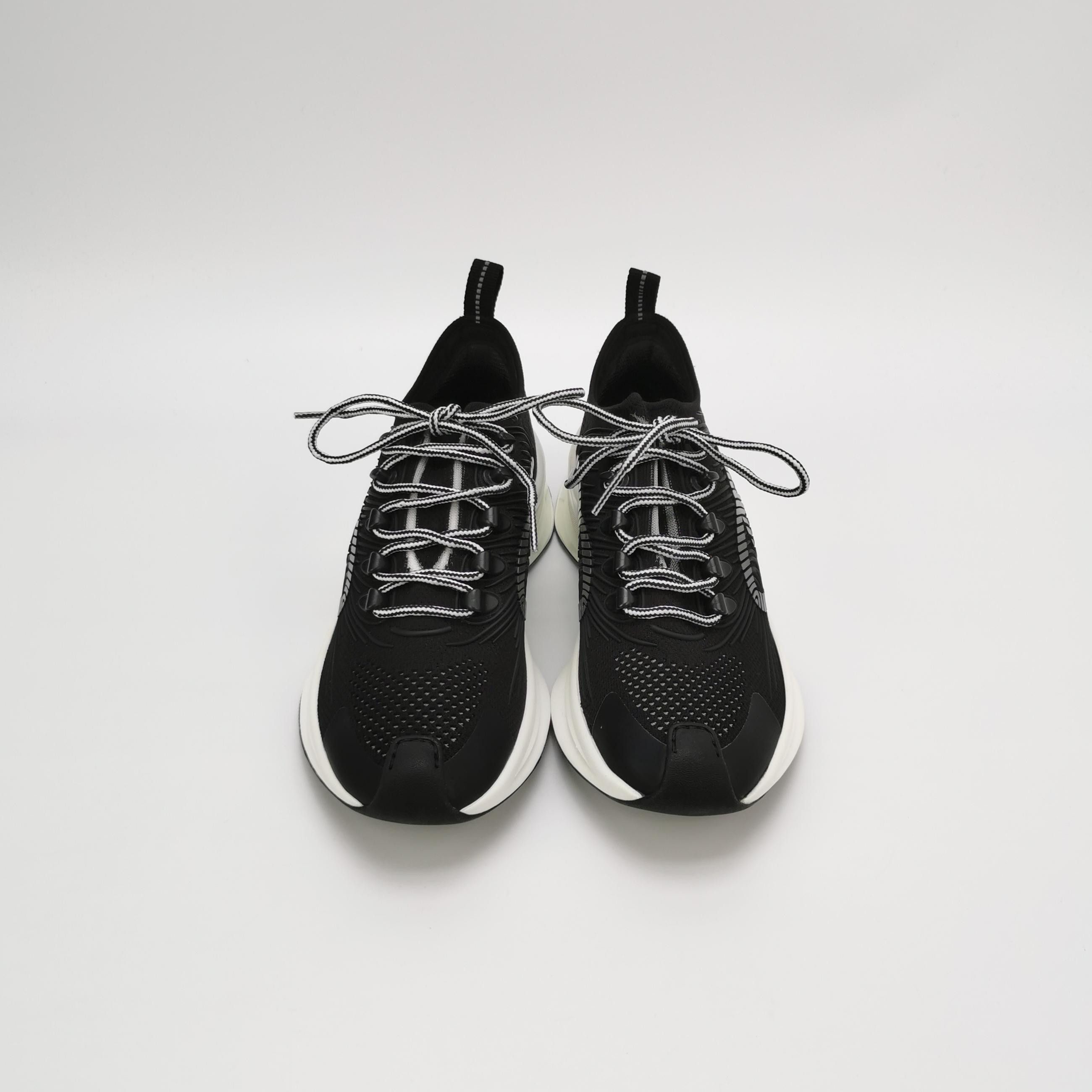 Gucci Gucci Women 7-5 Lowtop Sneakers Size US 7.5 / IT 37.5 - 3 Thumbnail