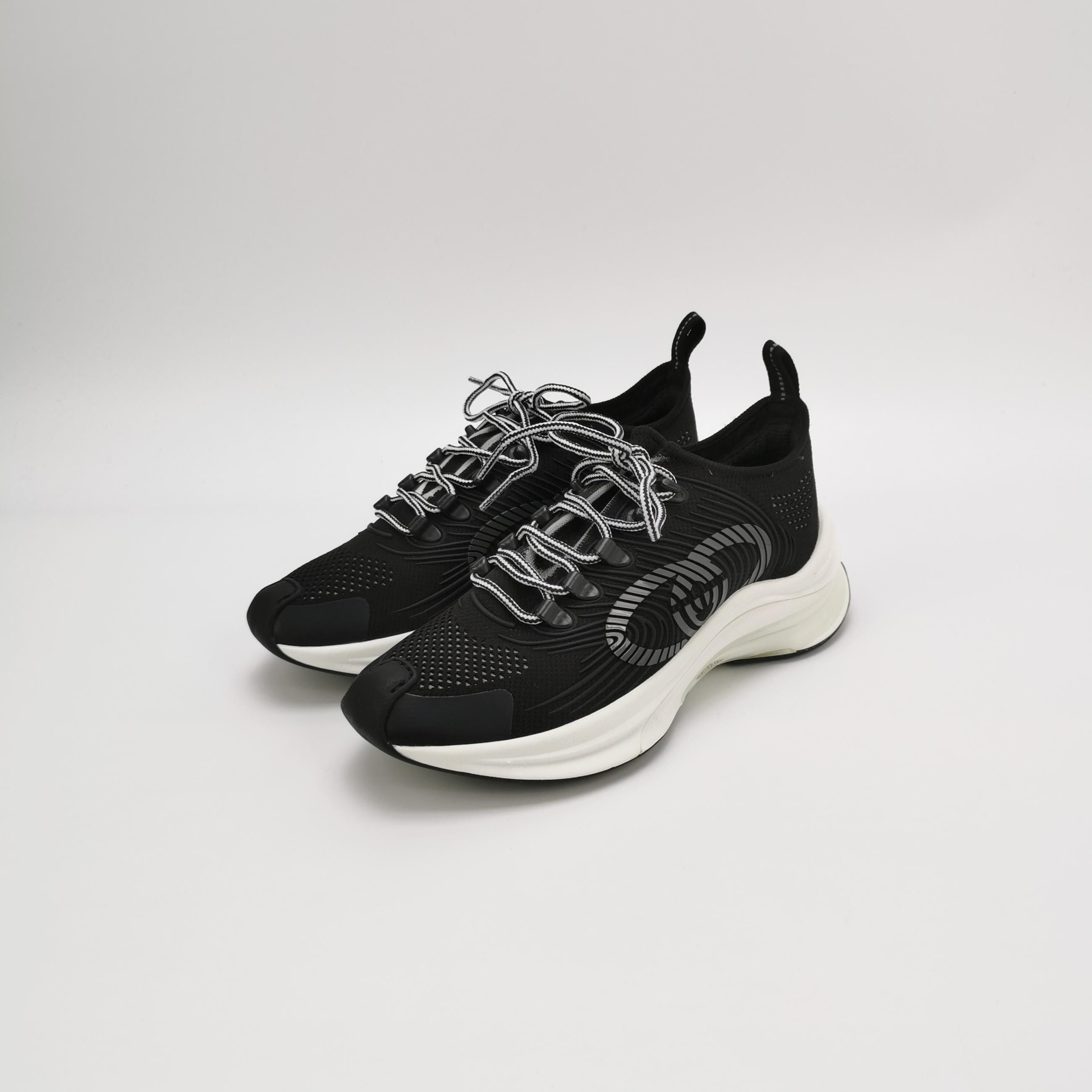 Gucci Gucci Women 7-5 Lowtop Sneakers Size US 7.5 / IT 37.5 - 2 Thumbnail