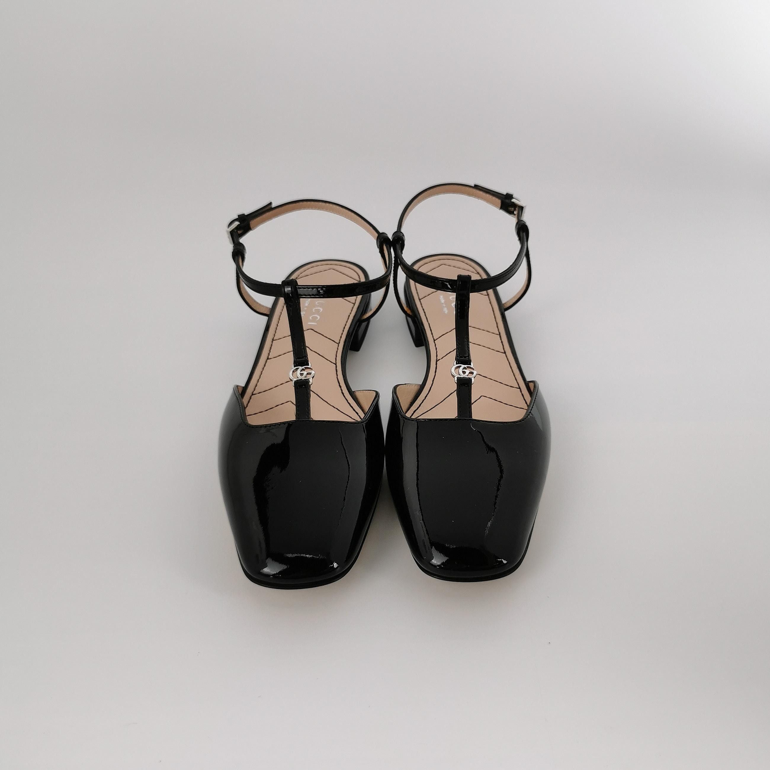 Gucci Gucci Women 5-5 Flats Size US 5.5 / IT 35.5 - 3 Thumbnail