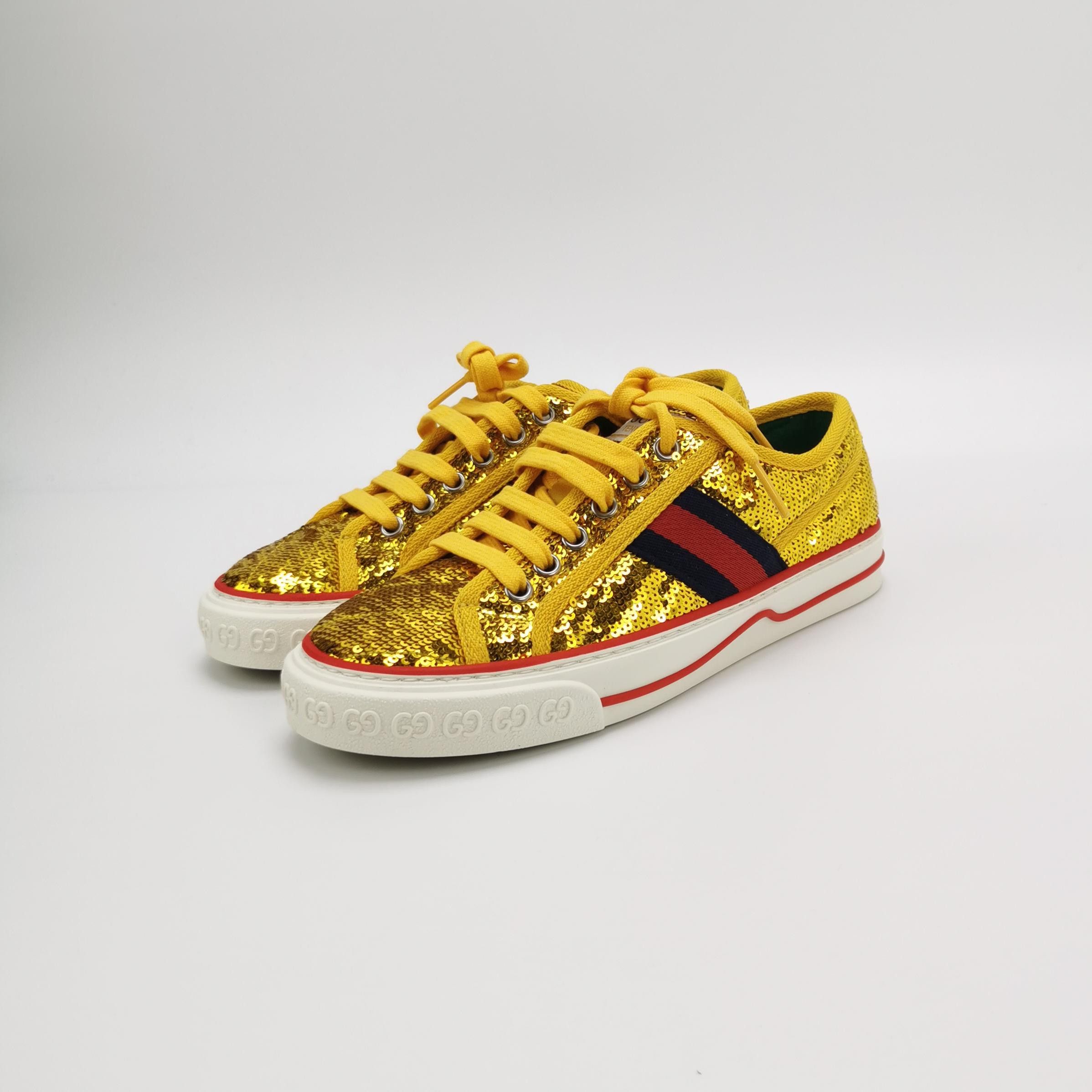Gucci Gucci Women 5-5 Lowtop Sneakers Size US 5.5 / IT 35.5 - 2 Thumbnail