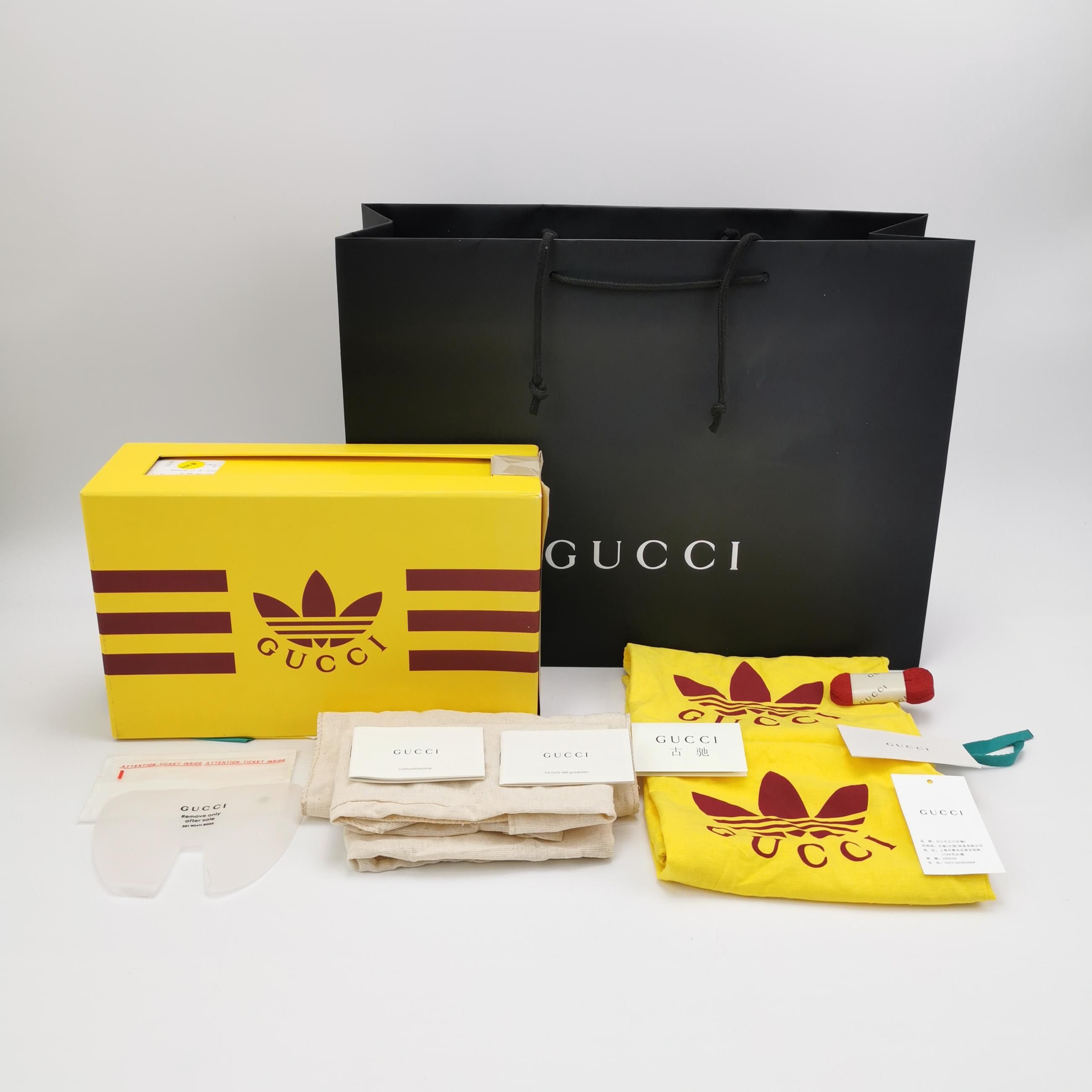 Gucci Gucci Women 5 Lowtop Sneakers Size US 5 / IT 35 - 6 Thumbnail