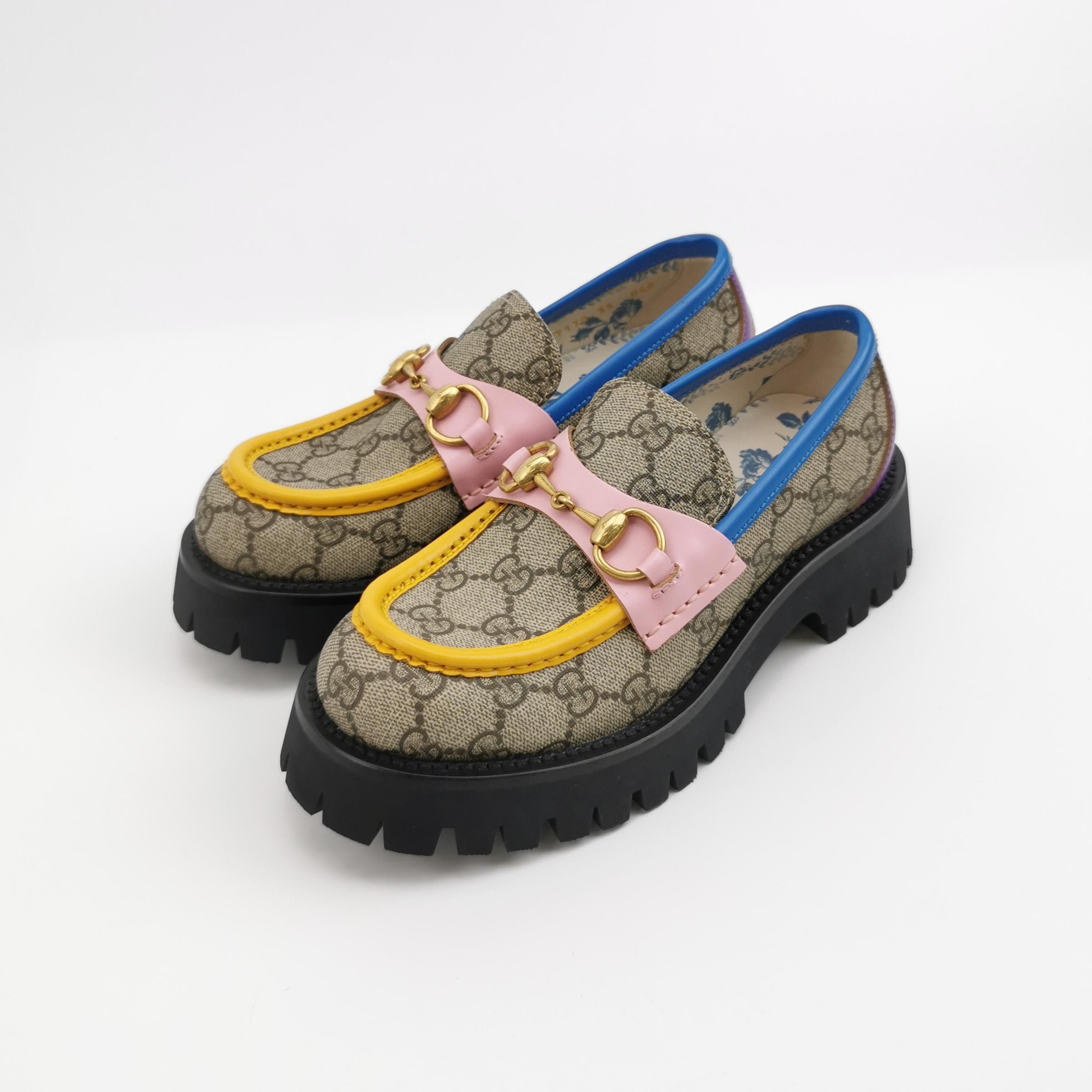 Gucci Gucci Women 5 Flats Size US 5 / IT 35 - 2 Thumbnail