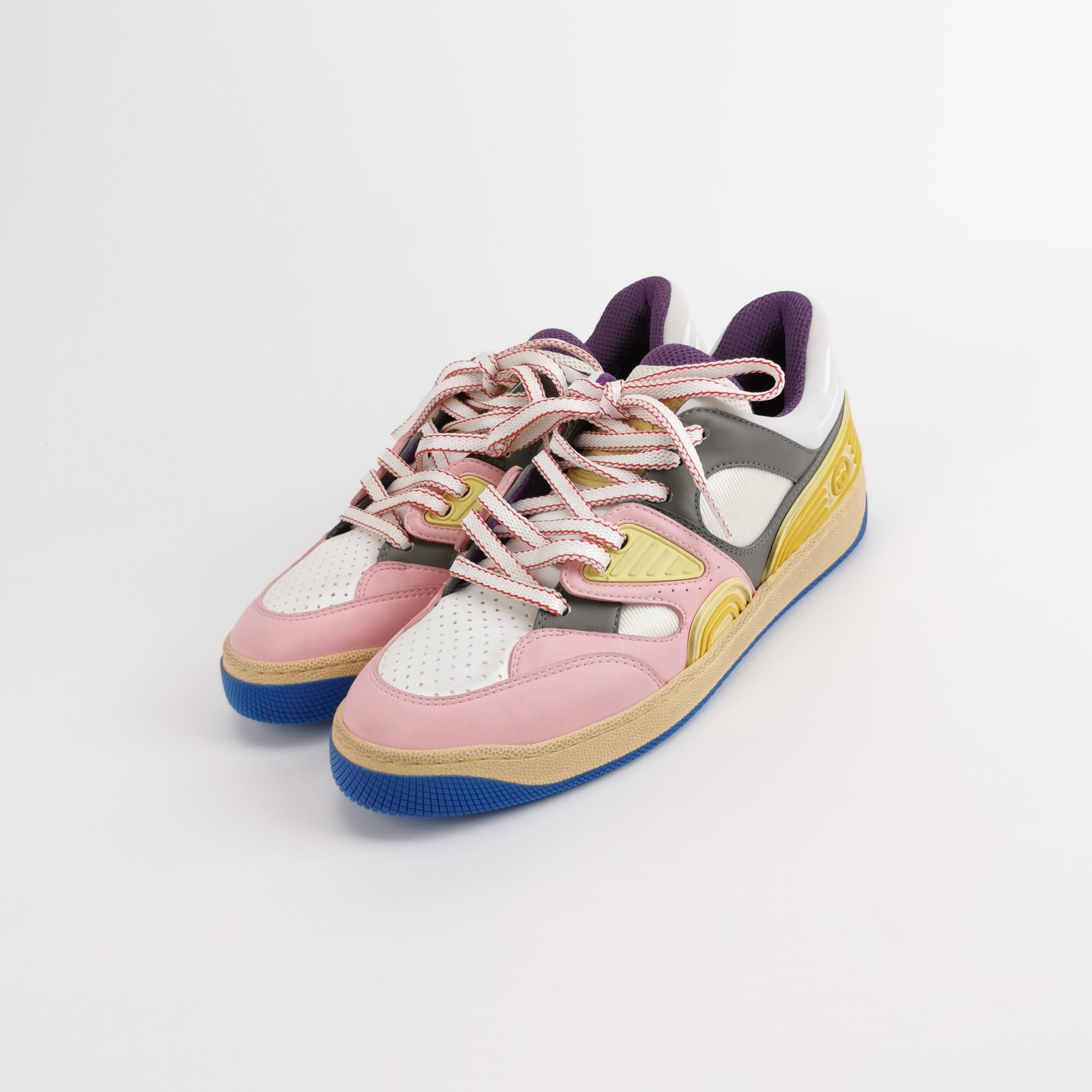 Gucci Gucci Women 8 Lowtop Sneakers Size US 8 / IT 38 - 2 Thumbnail