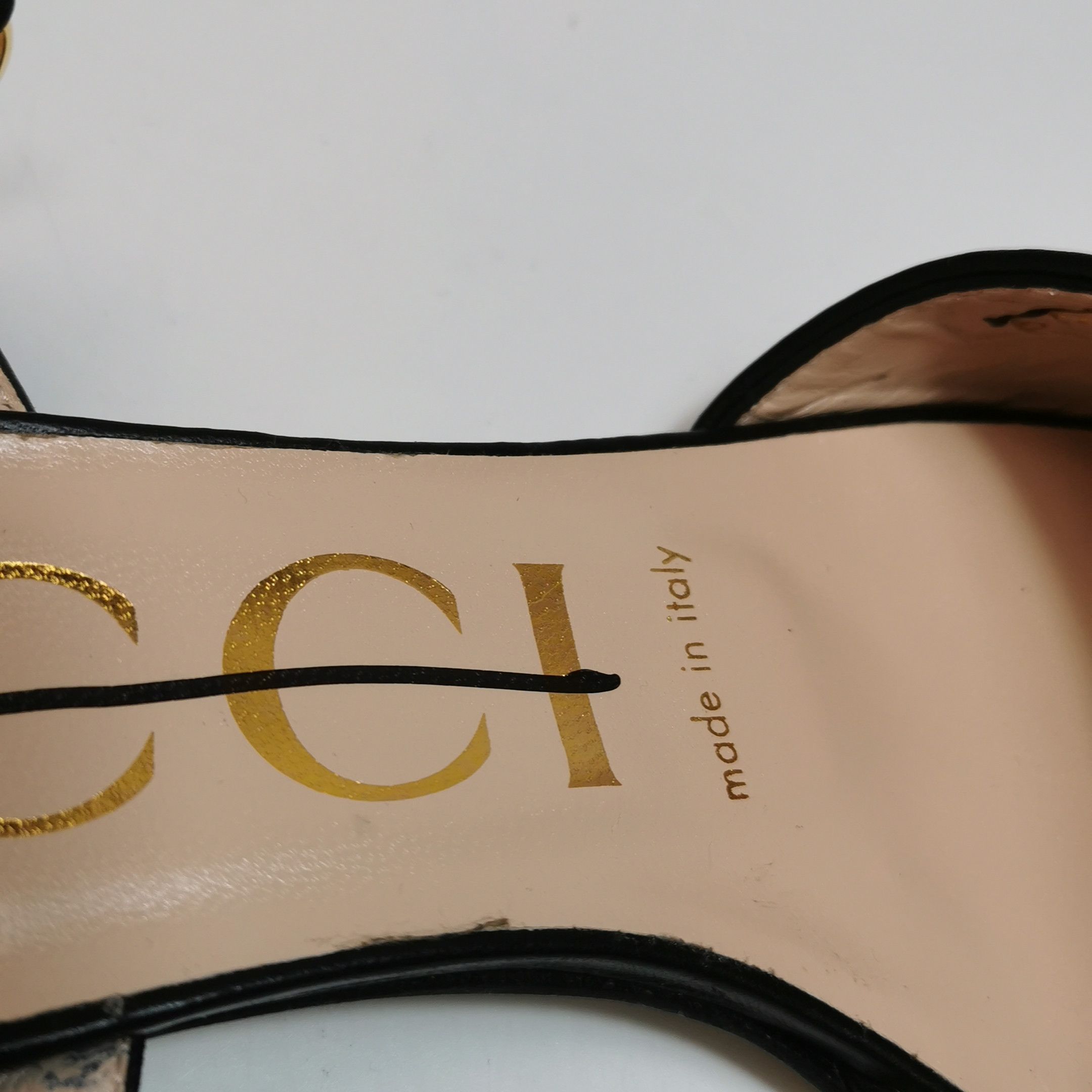 Gucci Gucci Women 6 Sandals Size US 6 / IT 36 - 14 Thumbnail