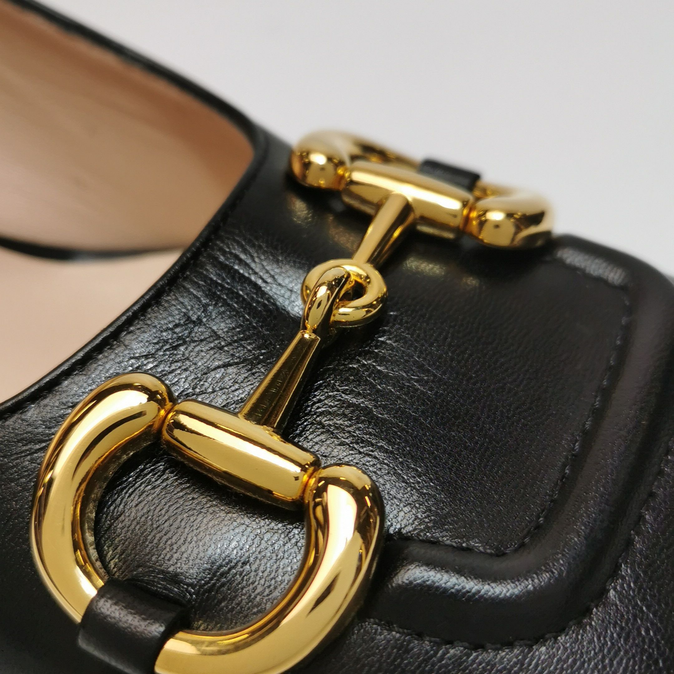 Gucci Gucci Women 10 Heels Size US 10 / IT 40 - 14 Thumbnail