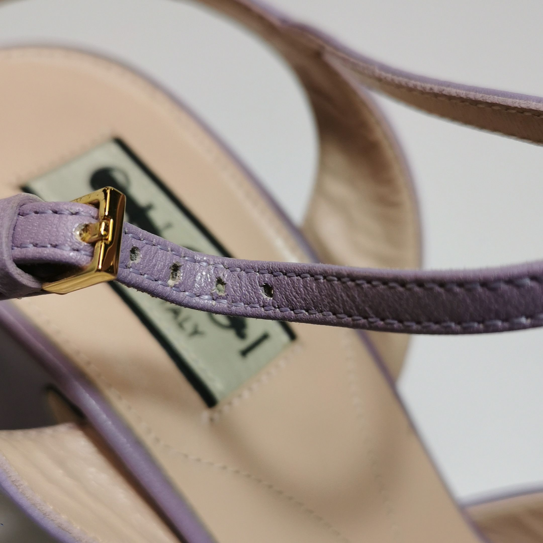 Gucci Gucci Women 6 Sandals Size US 6 / IT 36 - 7 Thumbnail