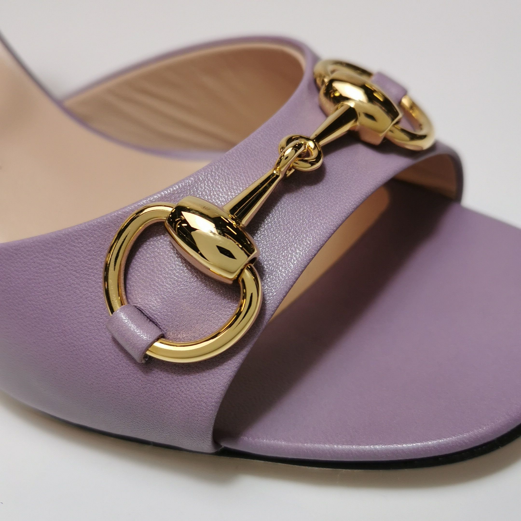 Gucci Gucci Women 6 Sandals Size US 6 / IT 36 - 11 Thumbnail