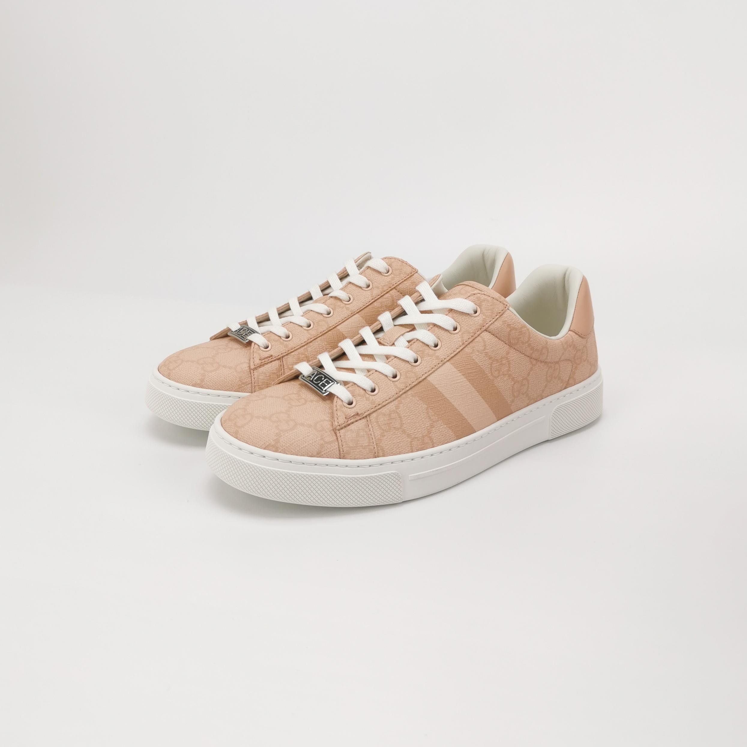 Gucci Gucci Women 9 Lowtop Sneakers Size US 9 / IT 39 - 2 Thumbnail