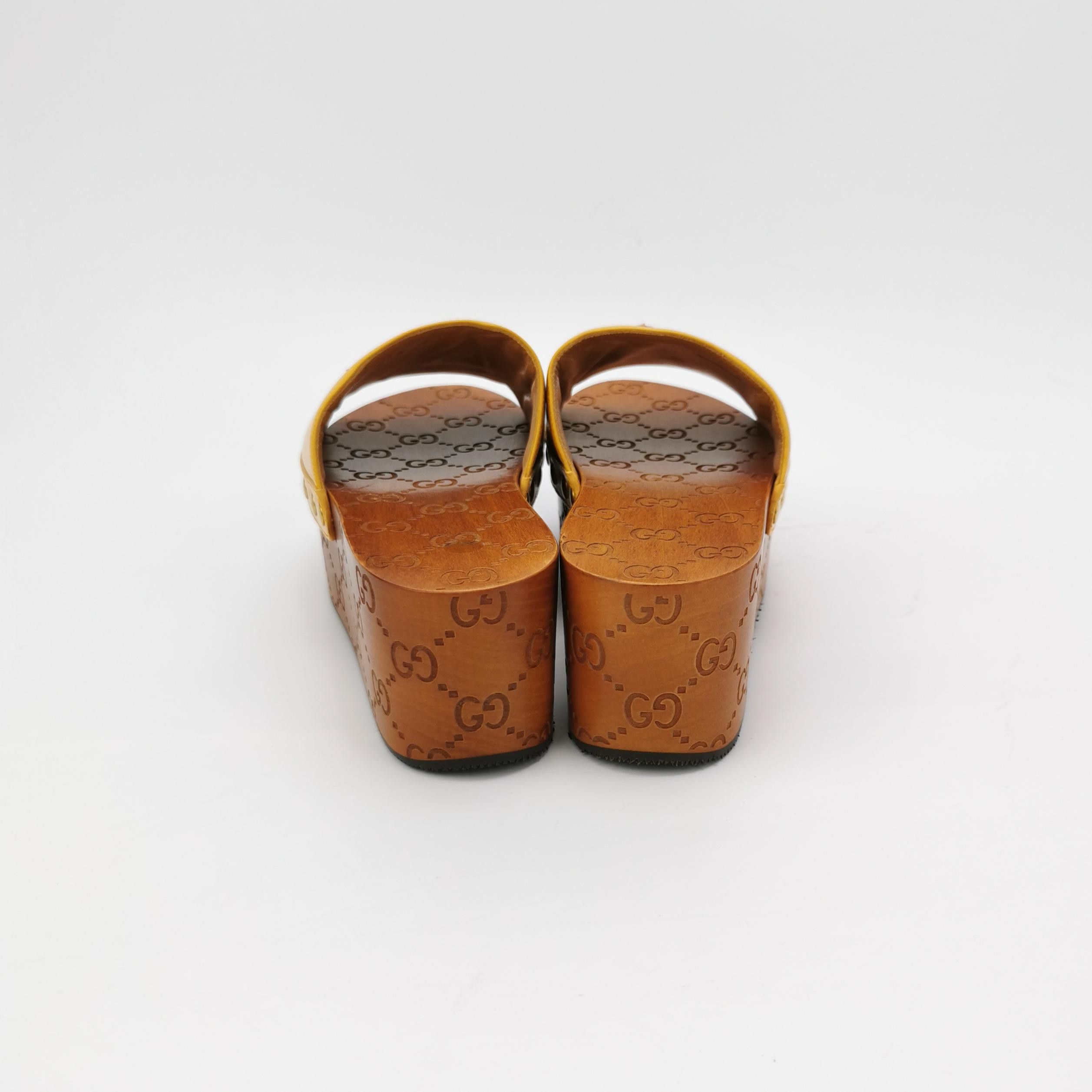 Gucci Gucci Women 5 Sandals Size US 5 / IT 35 - 4 Thumbnail