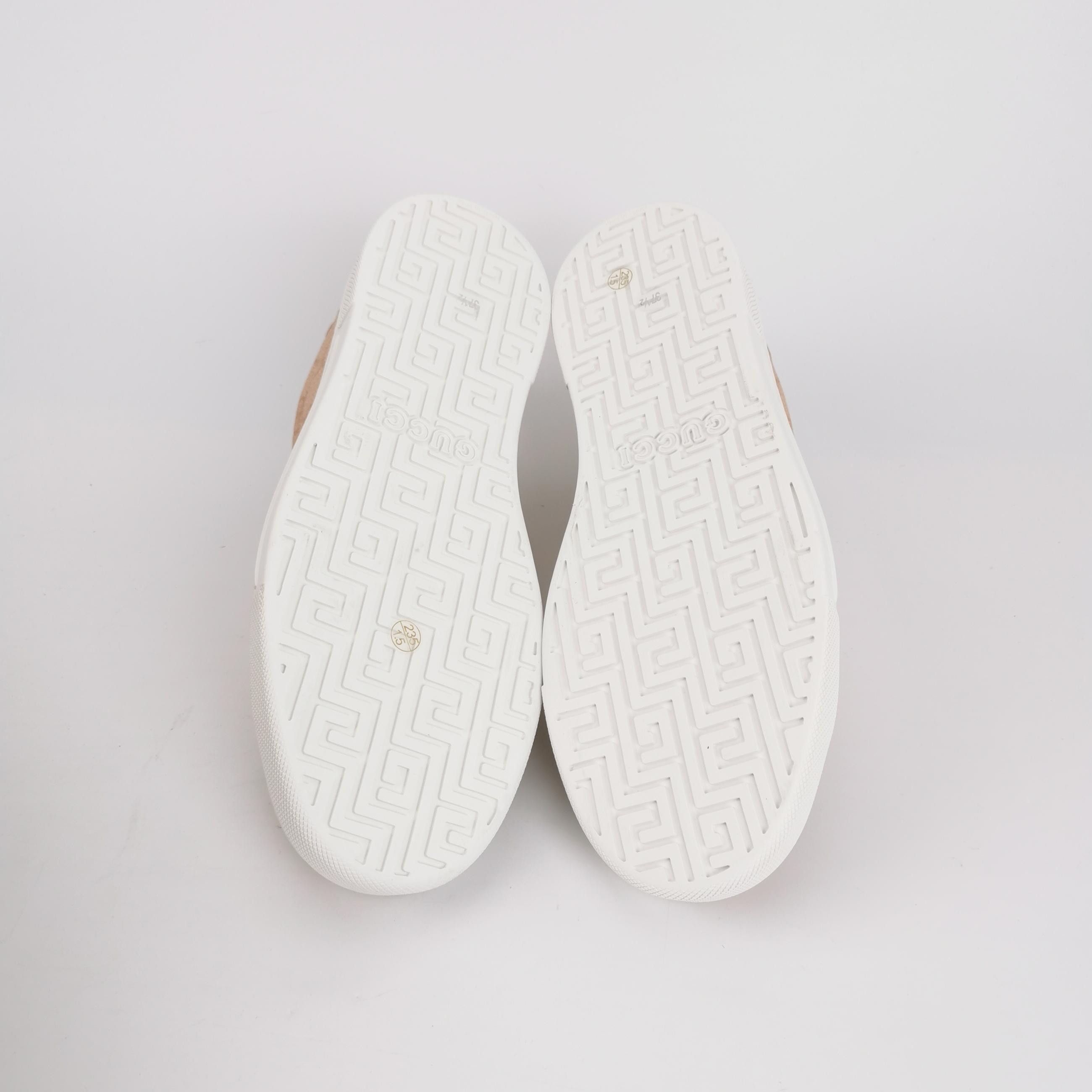 Gucci Gucci Women 7-5 Lowtop Sneakers Size US 7.5 / IT 37.5 - 5 Thumbnail