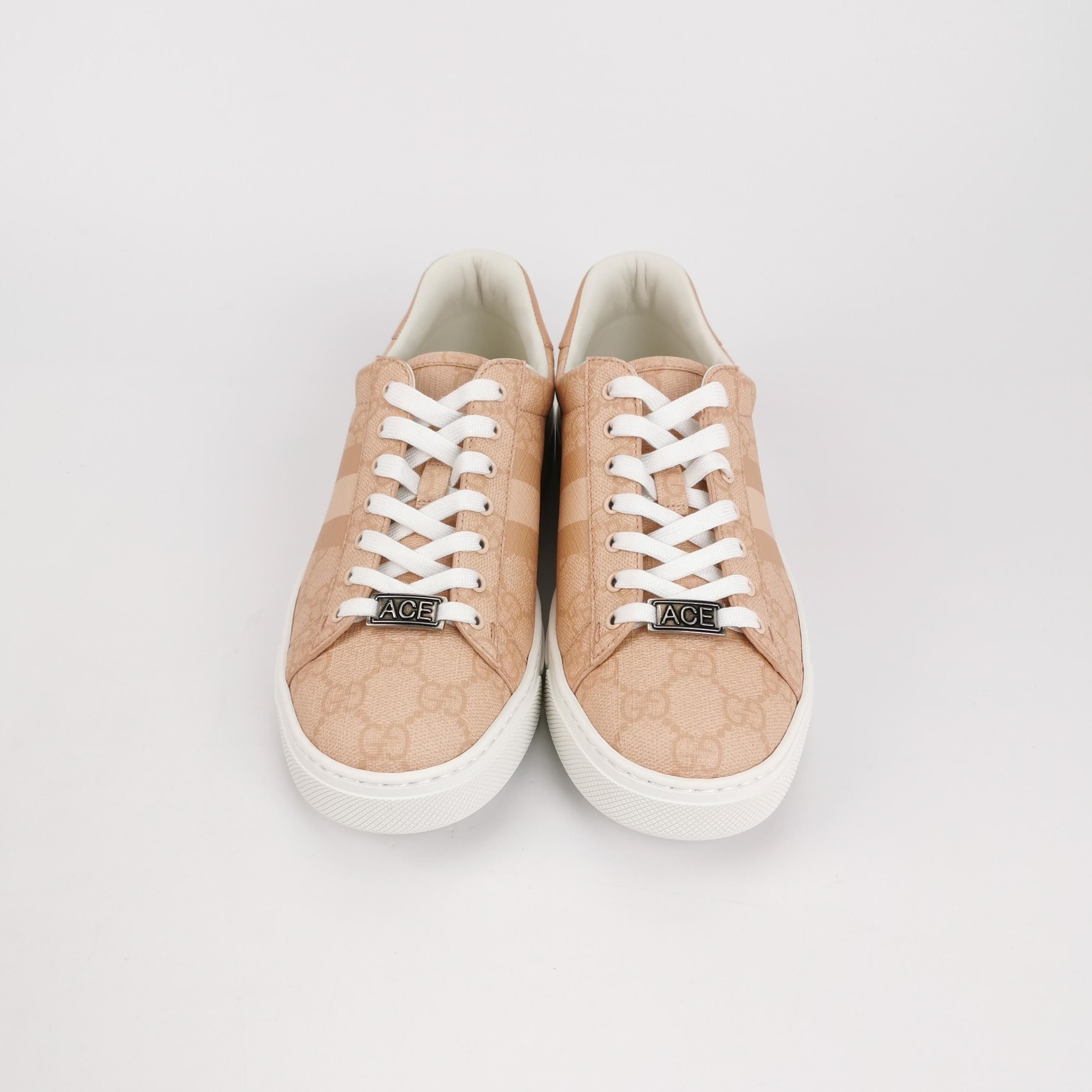 Gucci Gucci Women 6-5 Lowtop Sneakers Size US 6.5 / IT 36.5 - 3 Thumbnail