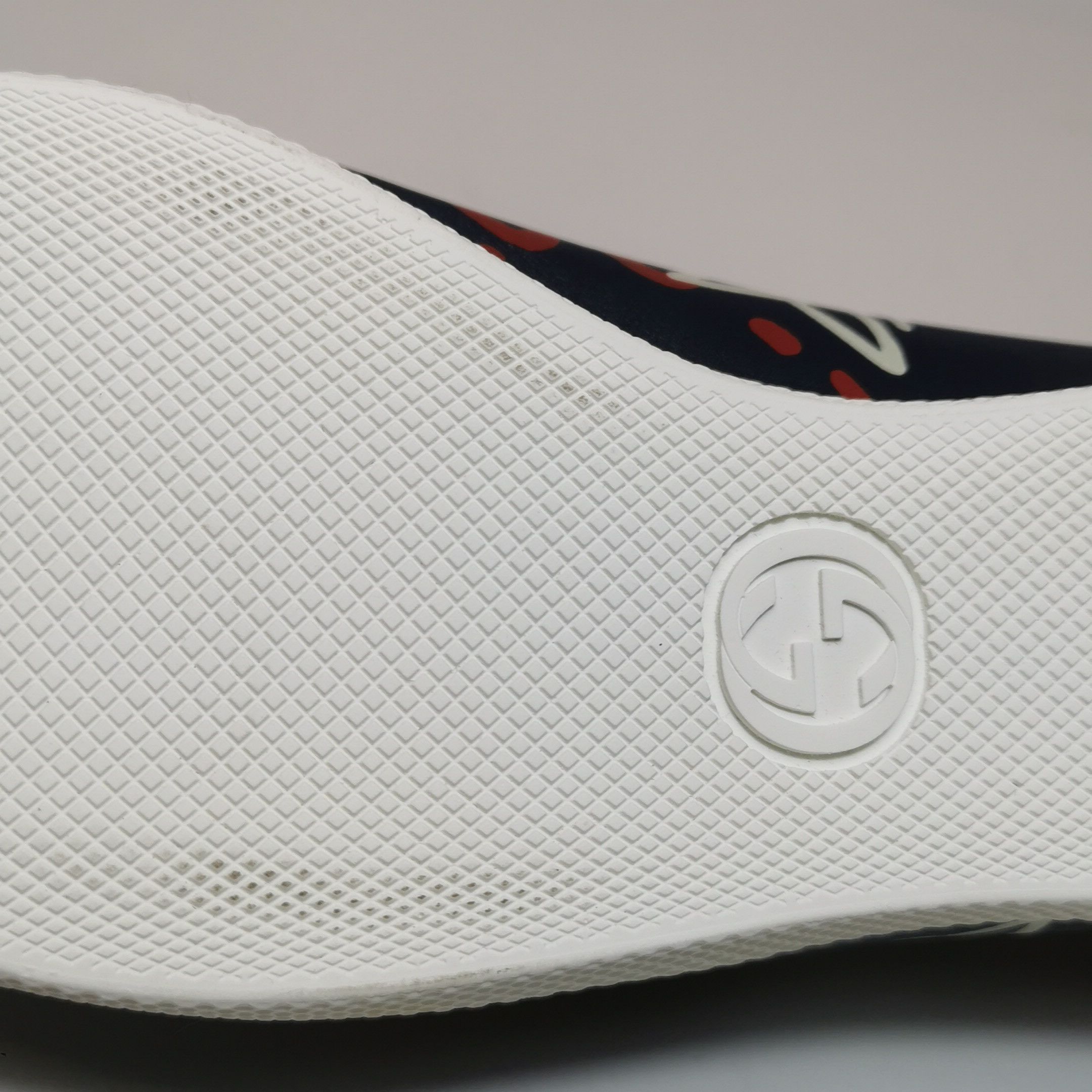Gucci Gucci Women it_34-5 Lowtop Sneakers Size US 4.5 / IT 34.5 - 7 Thumbnail