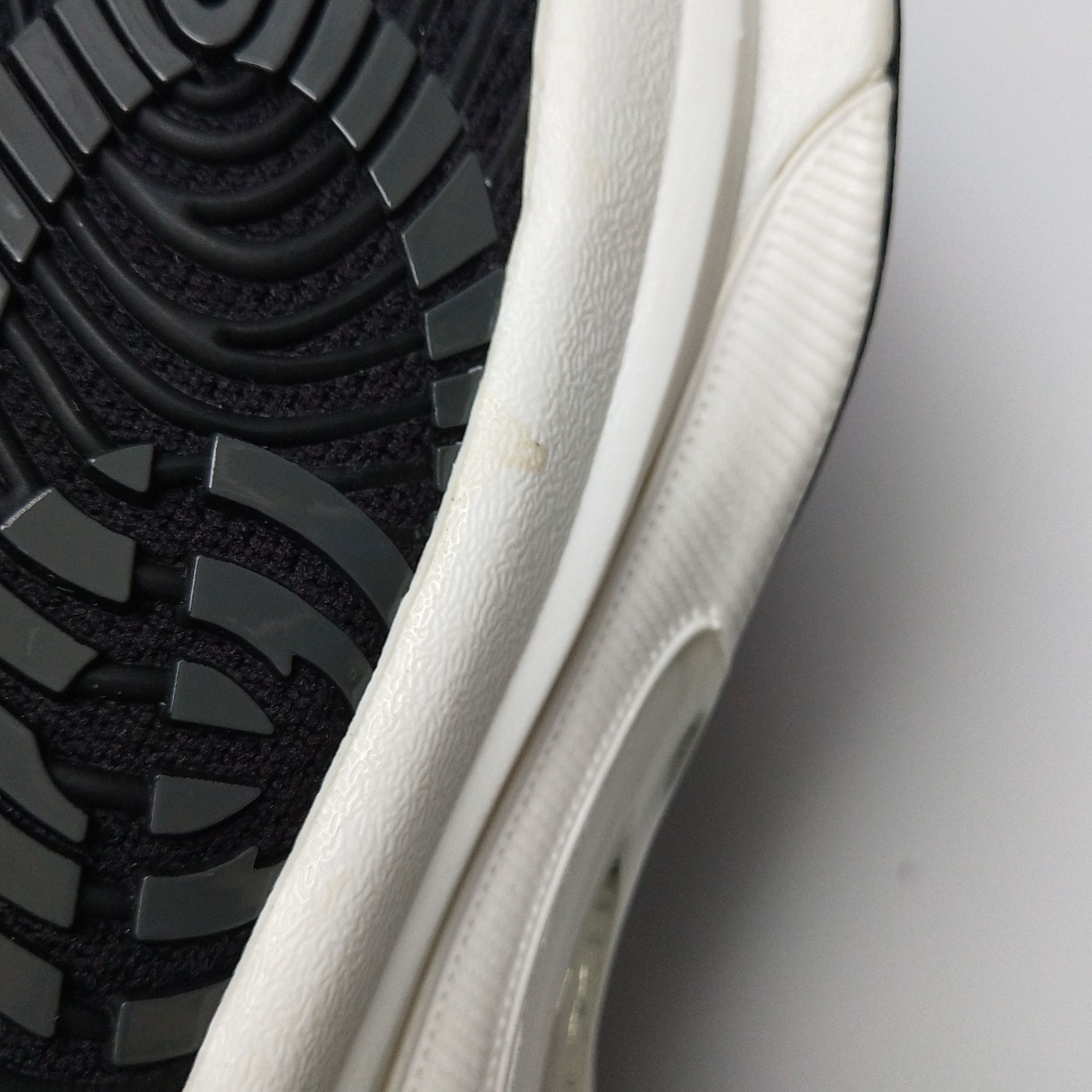 Gucci Gucci Women it_34 Lowtop Sneakers Size US 4 / IT 34 - 7 Thumbnail