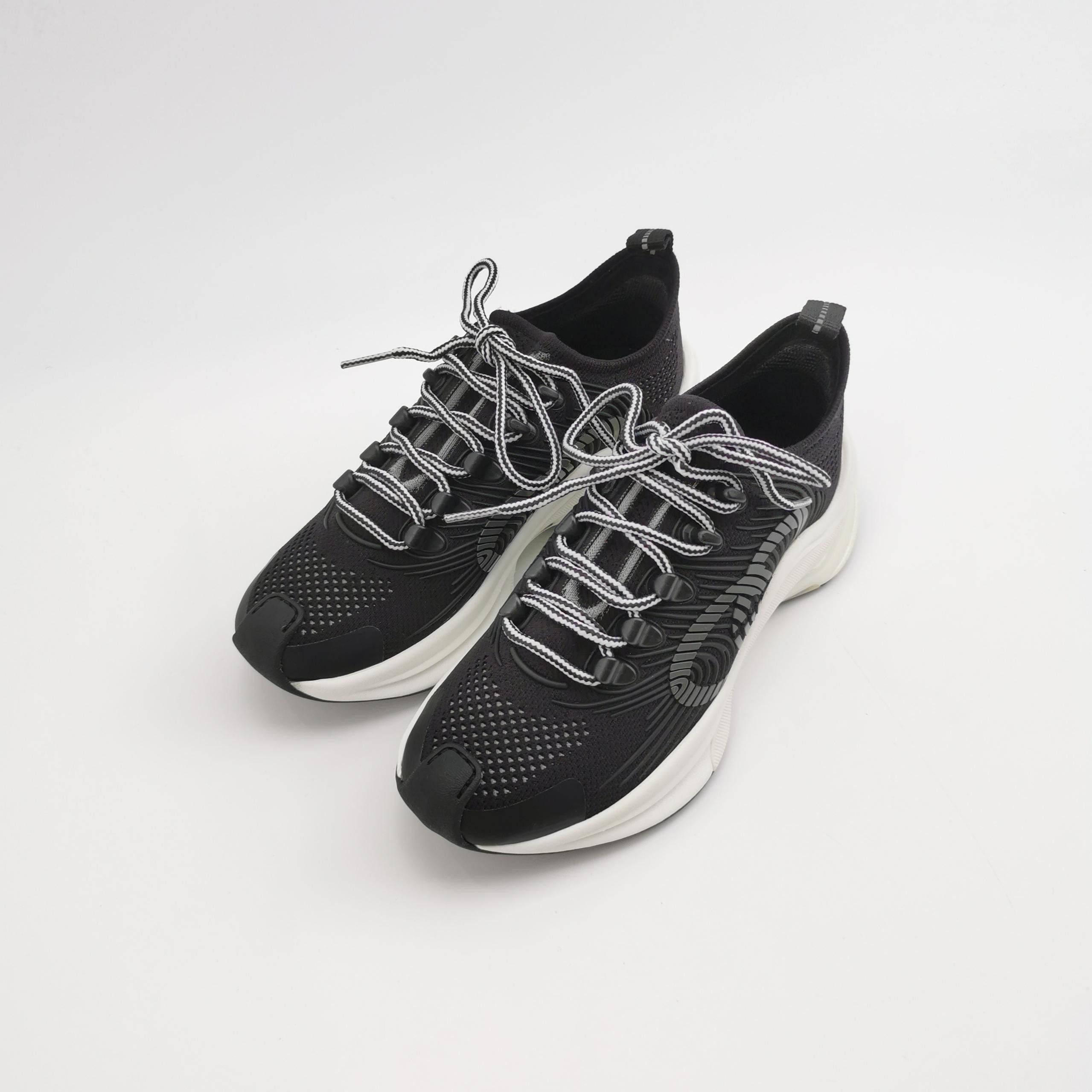 Gucci Gucci Women it_34 Lowtop Sneakers Size US 4 / IT 34 - 2 Thumbnail