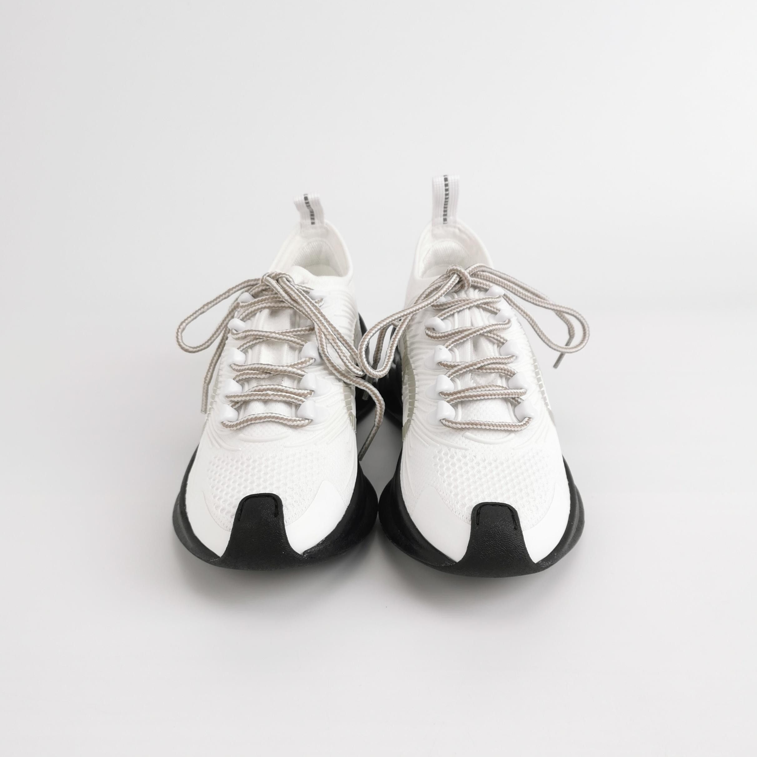 Gucci Gucci Women it_34 Lowtop Sneakers Size US 4 / IT 34 - 3 Thumbnail