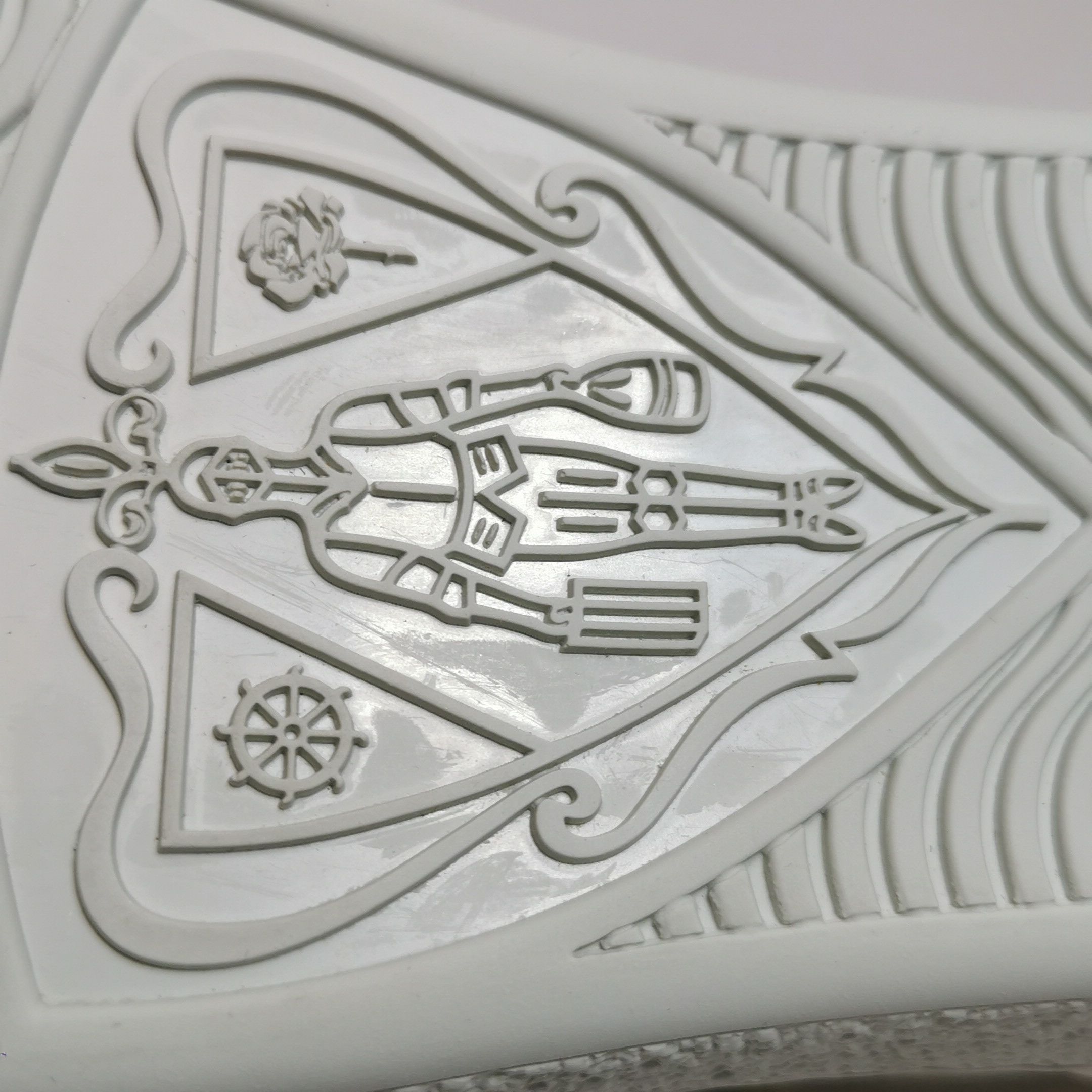 Gucci Gucci Women 6 Lowtop Sneakers Size US 6 / IT 36 - 7 Thumbnail