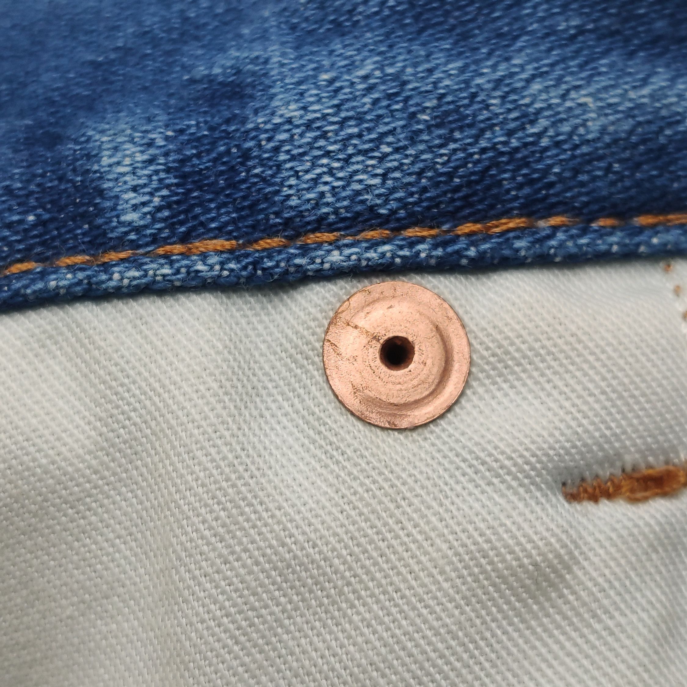 Gucci Gucci Women 26 Shorts Size 26" / US 2 / IT 38 - 11 Thumbnail