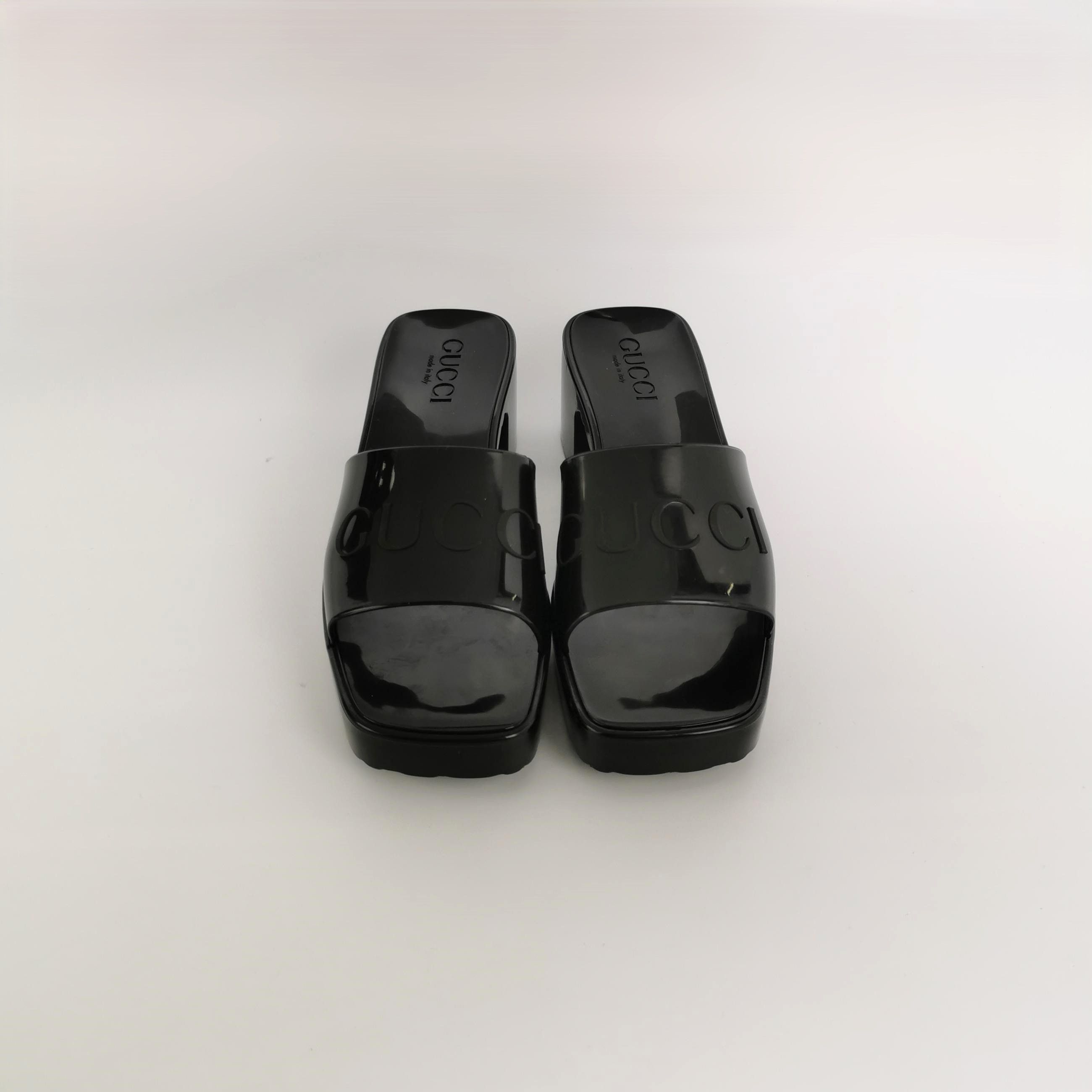 Gucci Gucci Women 5 Sandals Size US 5 / IT 35 - 3 Thumbnail